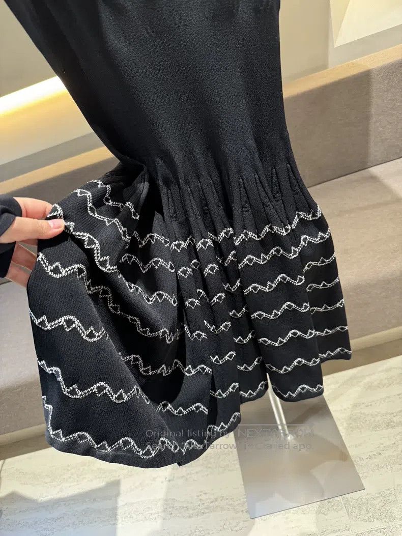 Alaia Alaia Black and White Colorblock Knit Jacquard Dress Size XS / US 0-2 / IT 36-38 - 3 Thumbnail