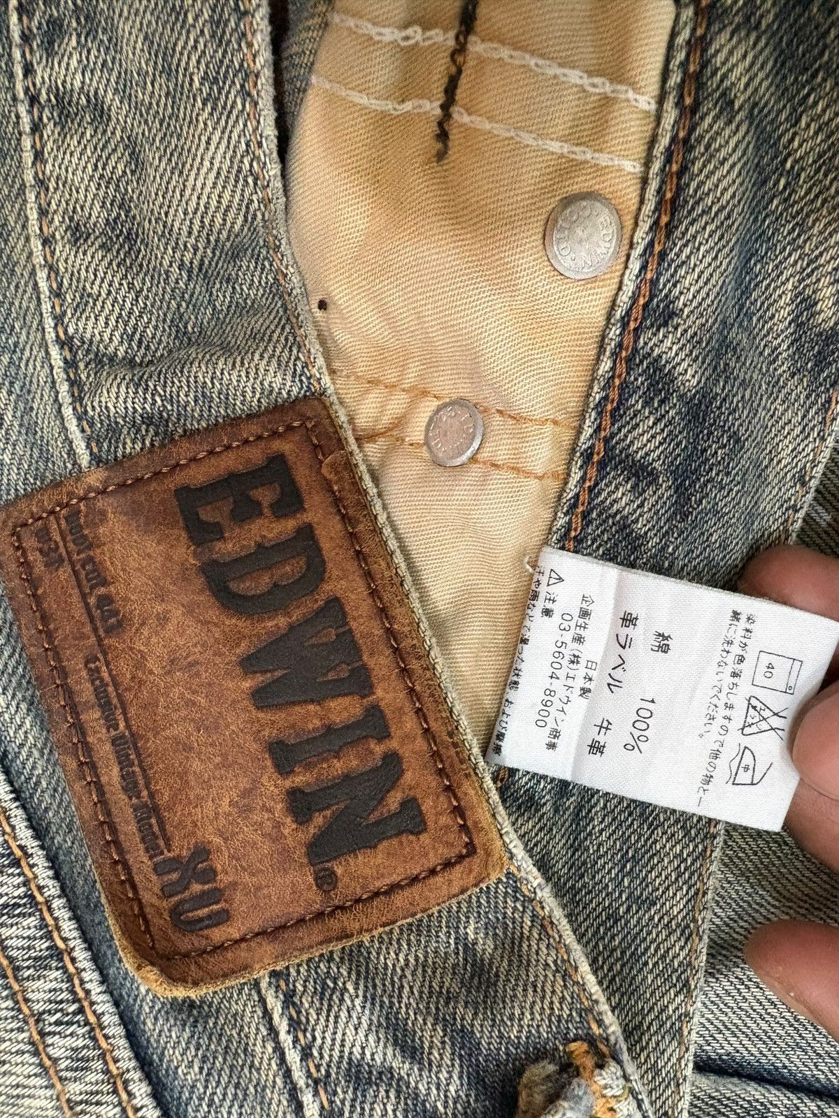 Edwin Exclusive Vintage Edwin Rusty Wash Distressed Flare Jeans Size US 31 - 10 Thumbnail