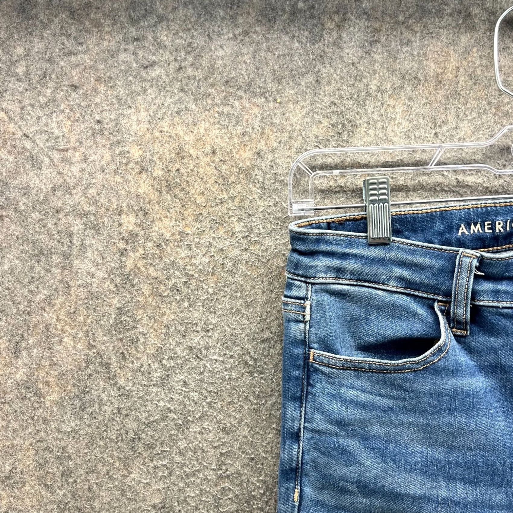American Eagle Outfitters American Eagle Jeans Womens 6 Stone Blue Highest Rise Jegging Distressed Stretch $ Denim 5-Pocket Regular Rise High Stone Wash Size 28" / US 6 / IT 42 - 4 Thumbnail
