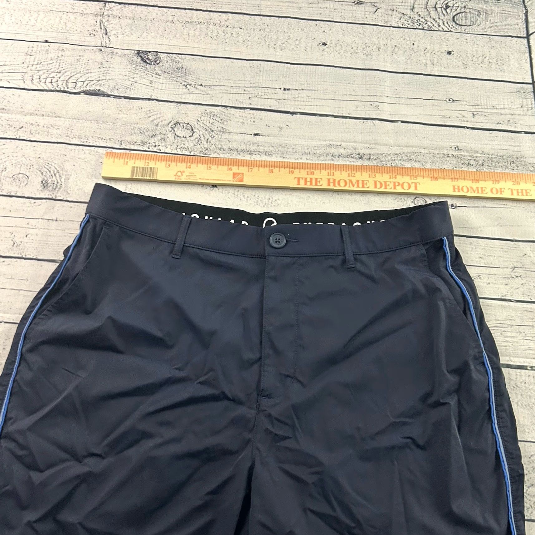 Vintage Extracurricular Flat Front Nylon Golf Shorts Men's 34 Blue Clothing Style: Chino, Flat Front, Nylon, Button-Up? Size US 34 / EU 50 - 4 Thumbnail