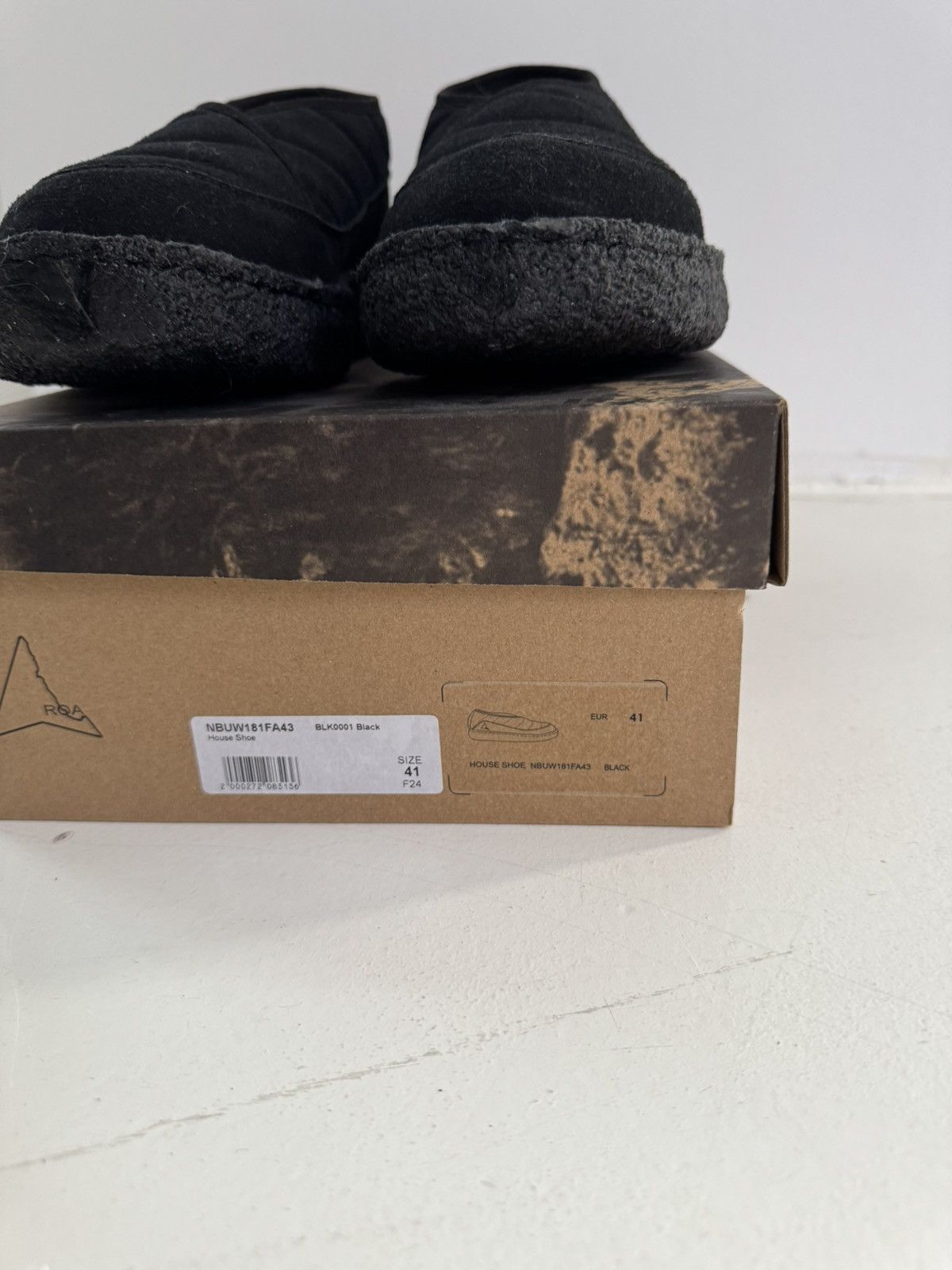 ROA ROA Black Low Top Nuvolau House Shoes Size US 8 / EU 41 - 8 Thumbnail