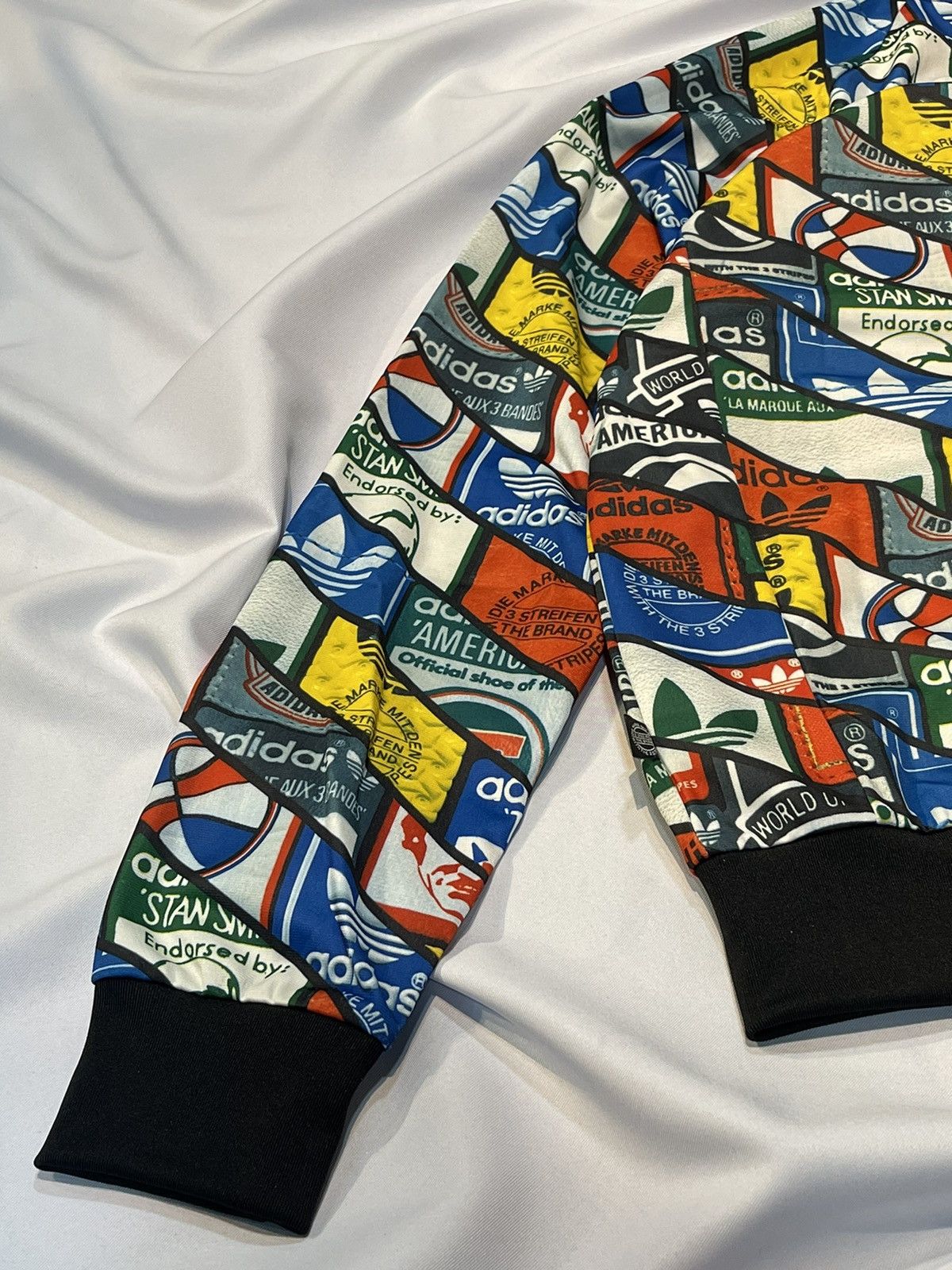 Adidas × Vintage ADIDAS BOMBER BANNERFLAG FULLPRINT JACKET Size US L / EU 52-54 / 3 - 9 Thumbnail