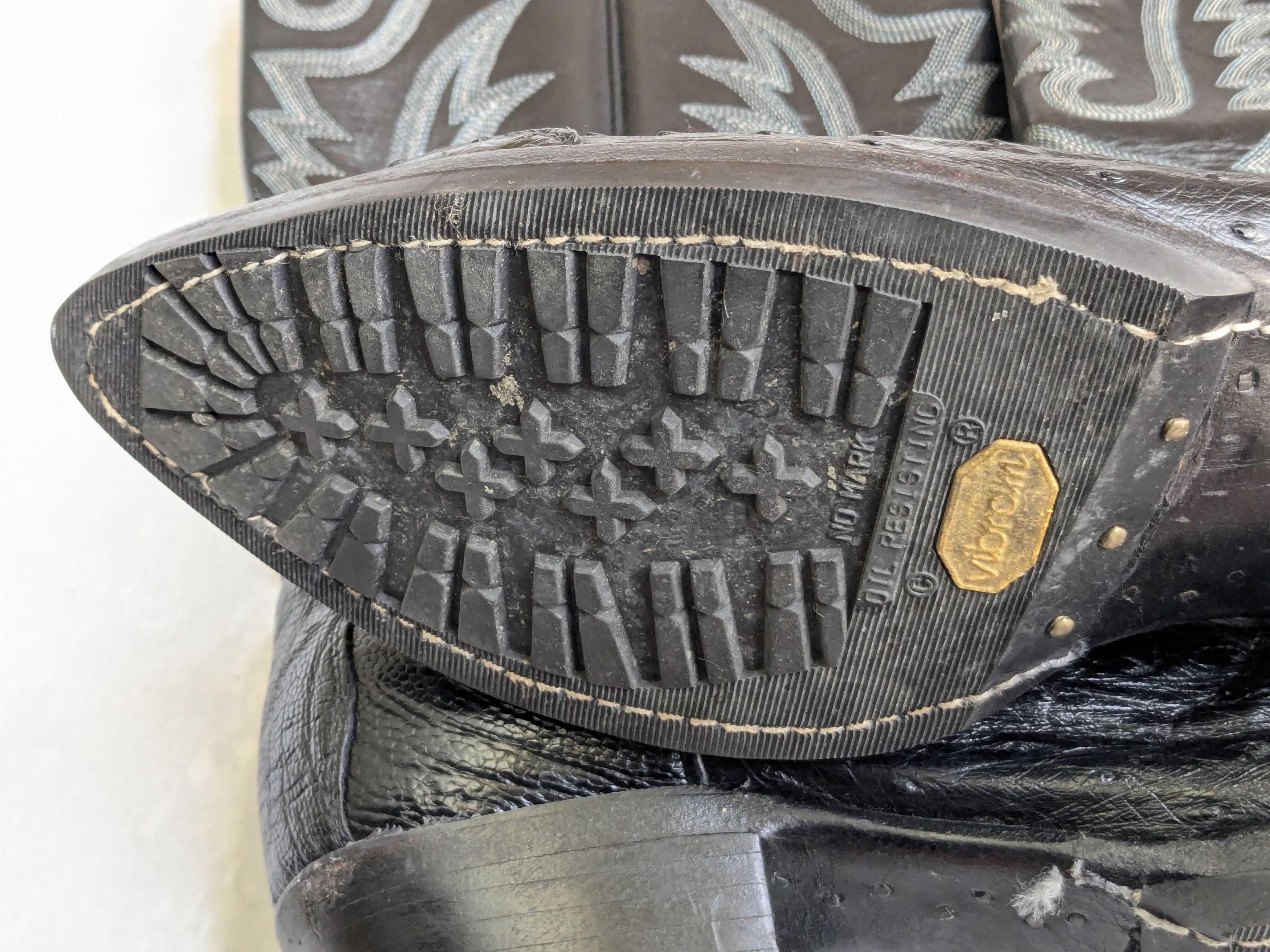 Justin Boots Justin Cowboy Boots Ostrich Leather Black 9.5 D USA Size US 9.5 / EU 42-43 - 14 Thumbnail