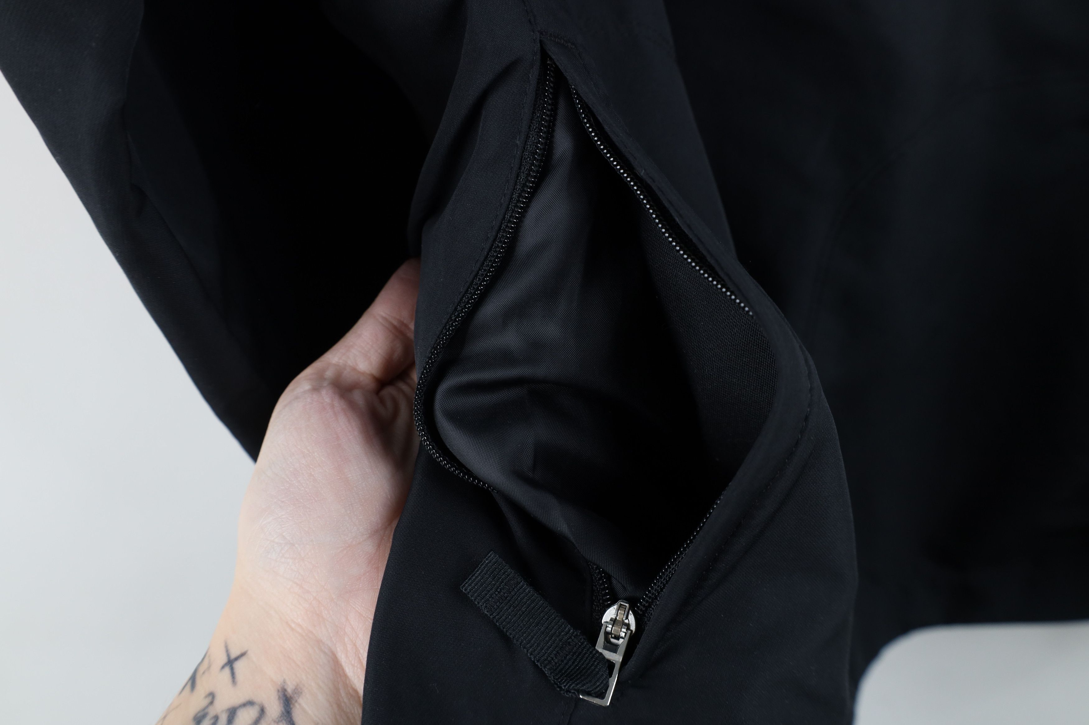 Nike Vintage Nike Golf Mini Swoosh Pullover Rain Jacket Black Size M / US 6-8 / IT 42-44 - 6 Thumbnail