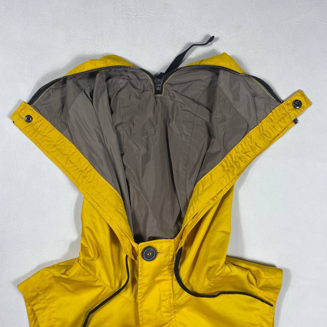 Marni MARNI AT H&M CROPPED HOODED VEST BNWT Size US S / EU 44-46 / 1 - 9 Thumbnail