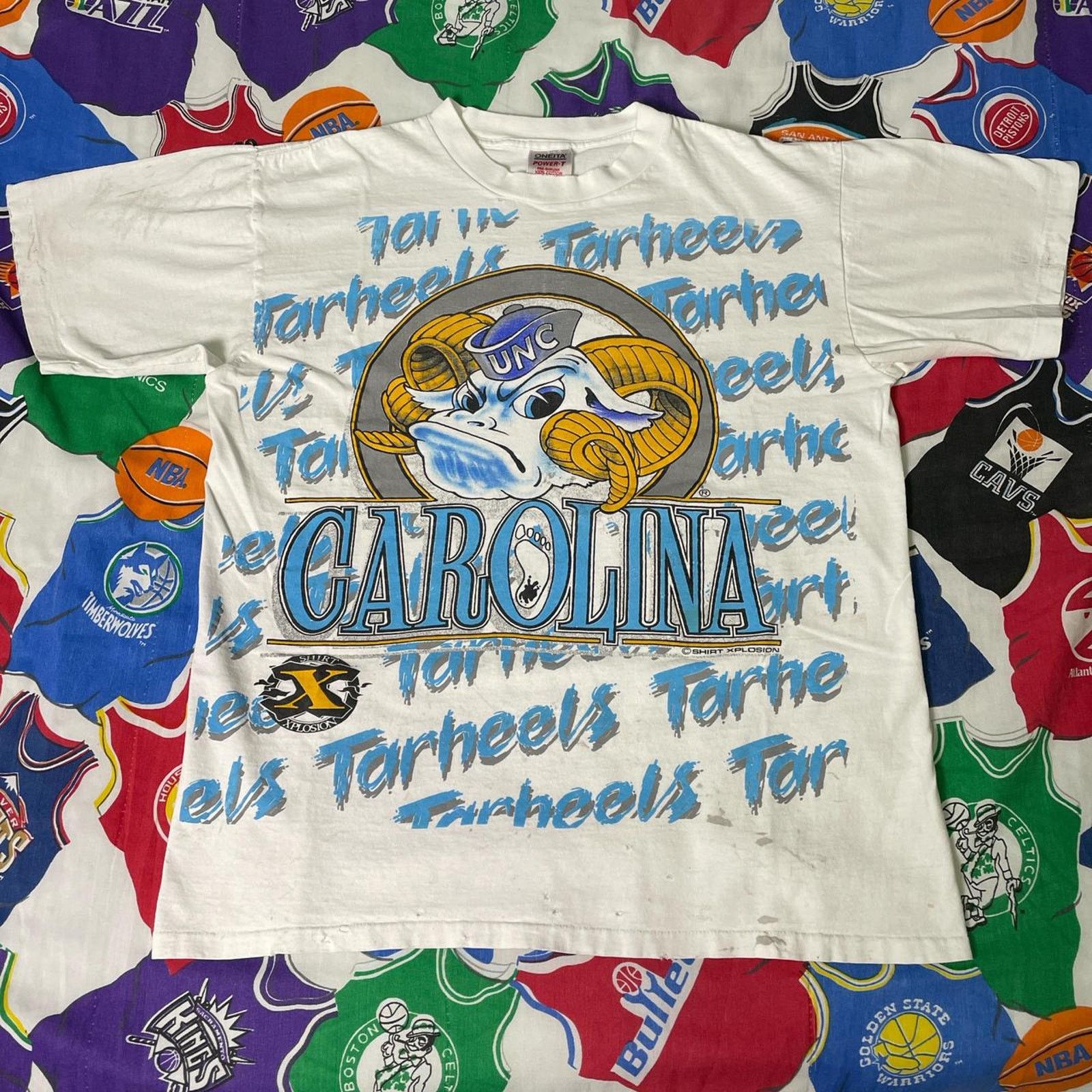 NCAA × Vintage Vintage 90s NCAA UNC Tar Heels North Carolina Basketball Tee Size US L / EU 52-54 / 3 - 1 Thumbnail