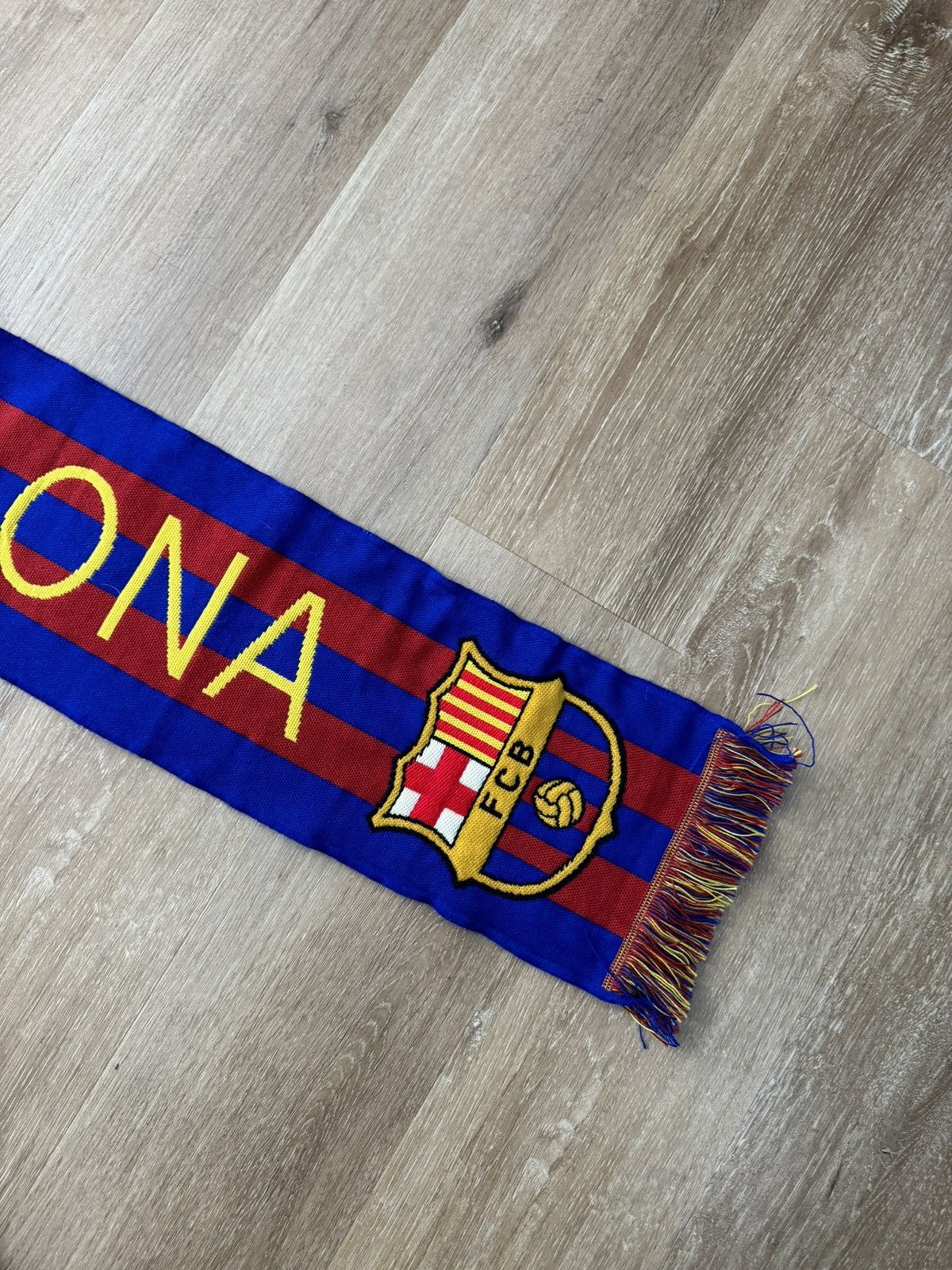 Custo Barcelona OFFICIAL FC BARCELONA TASSELED SUPPORTER SCARF RED/BLUE Size ONE SIZE - 9 Thumbnail
