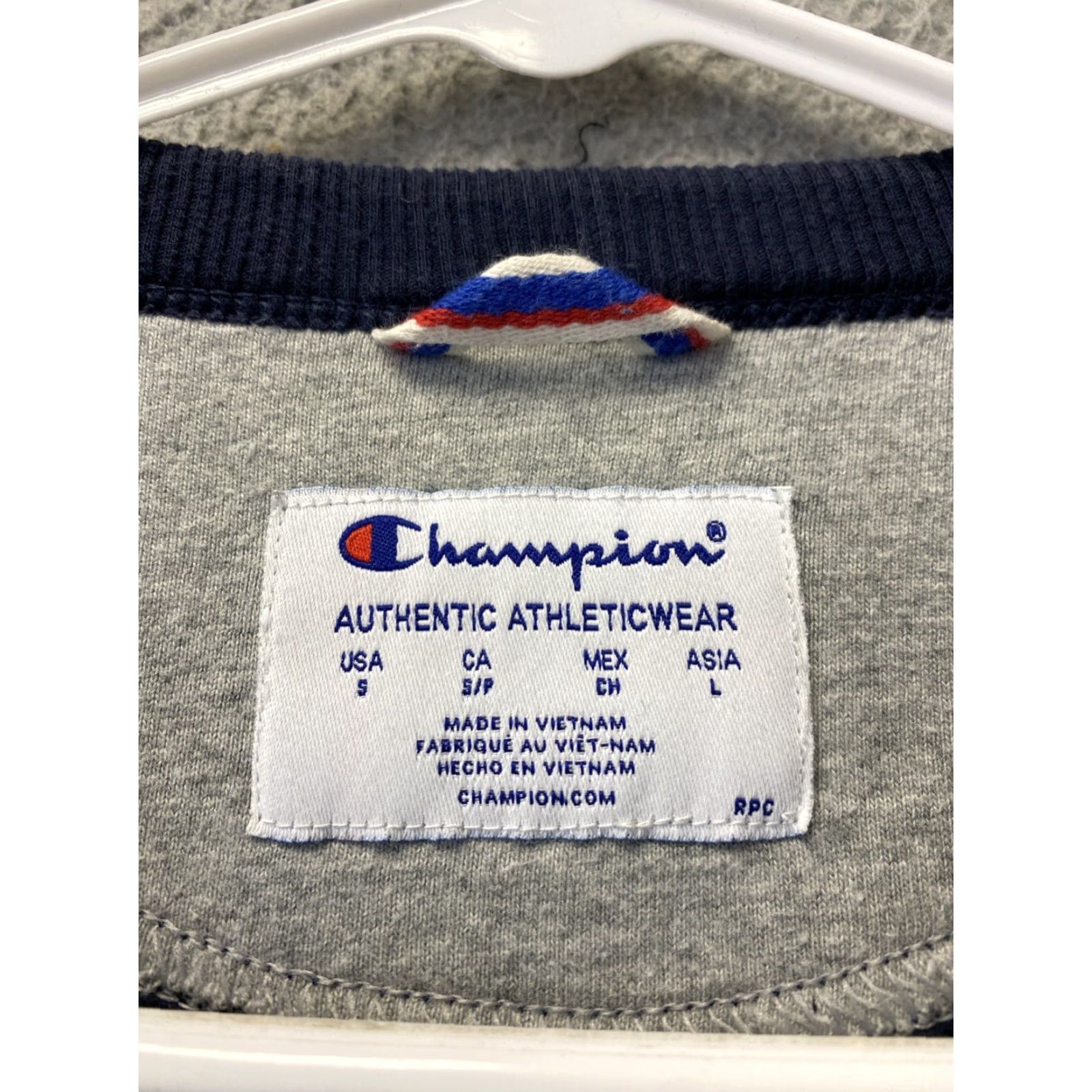 Champion CHAMPION Sweatshirt Men’s Crewneck Pullover Size S Navy Logo 90s Style Size US S / EU 44-46 / 1 - 8 Thumbnail