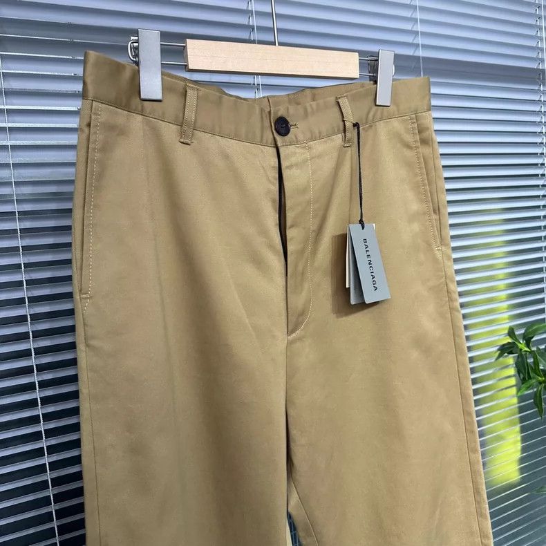 Balenciaga Balenciaga size 46 Trousers Casual Pants Khaki Color Oxfor Size US 30 / EU 46 - 6 Thumbnail