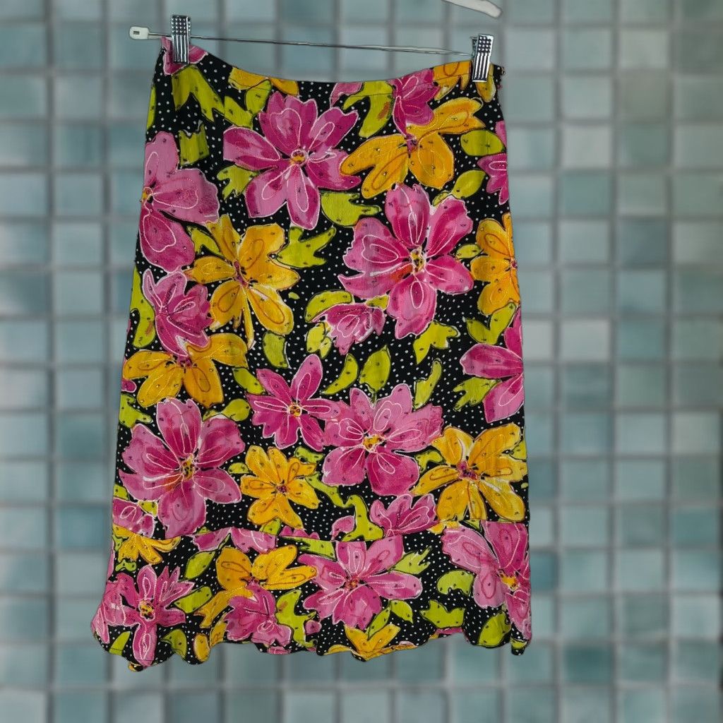 Laura Ashley Laura Ashley Womens A-Line Skirt Size 10 Multicolor Floral Embroidered Beaded Casual Size 32" / US 10 / IT 46 - 1 Thumbnail
