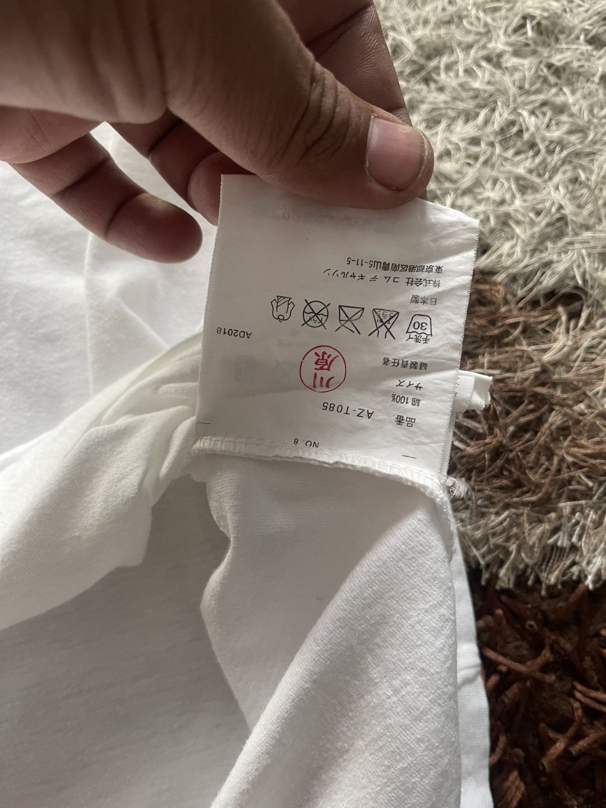 Comme des Garcons VINTAGE PLAY COMME DES GARCONS HEART TEE VERY RARE Size US L / EU 52-54 / 3 - 5 Thumbnail