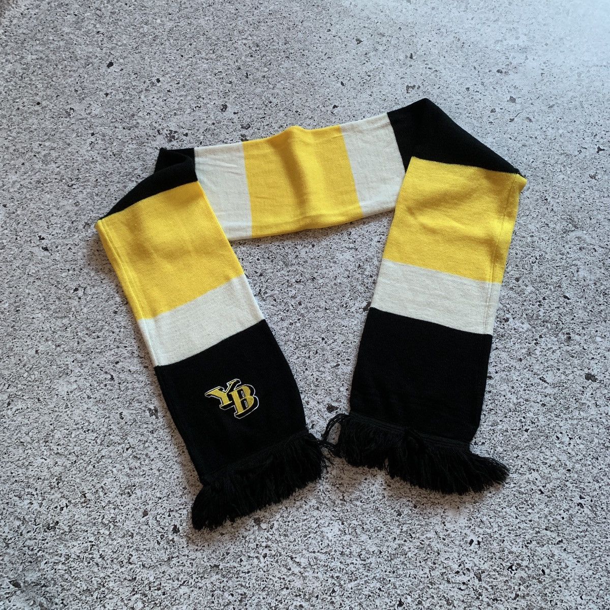 Other Young Boys scarf embroidered Size ONE SIZE - 4 Thumbnail