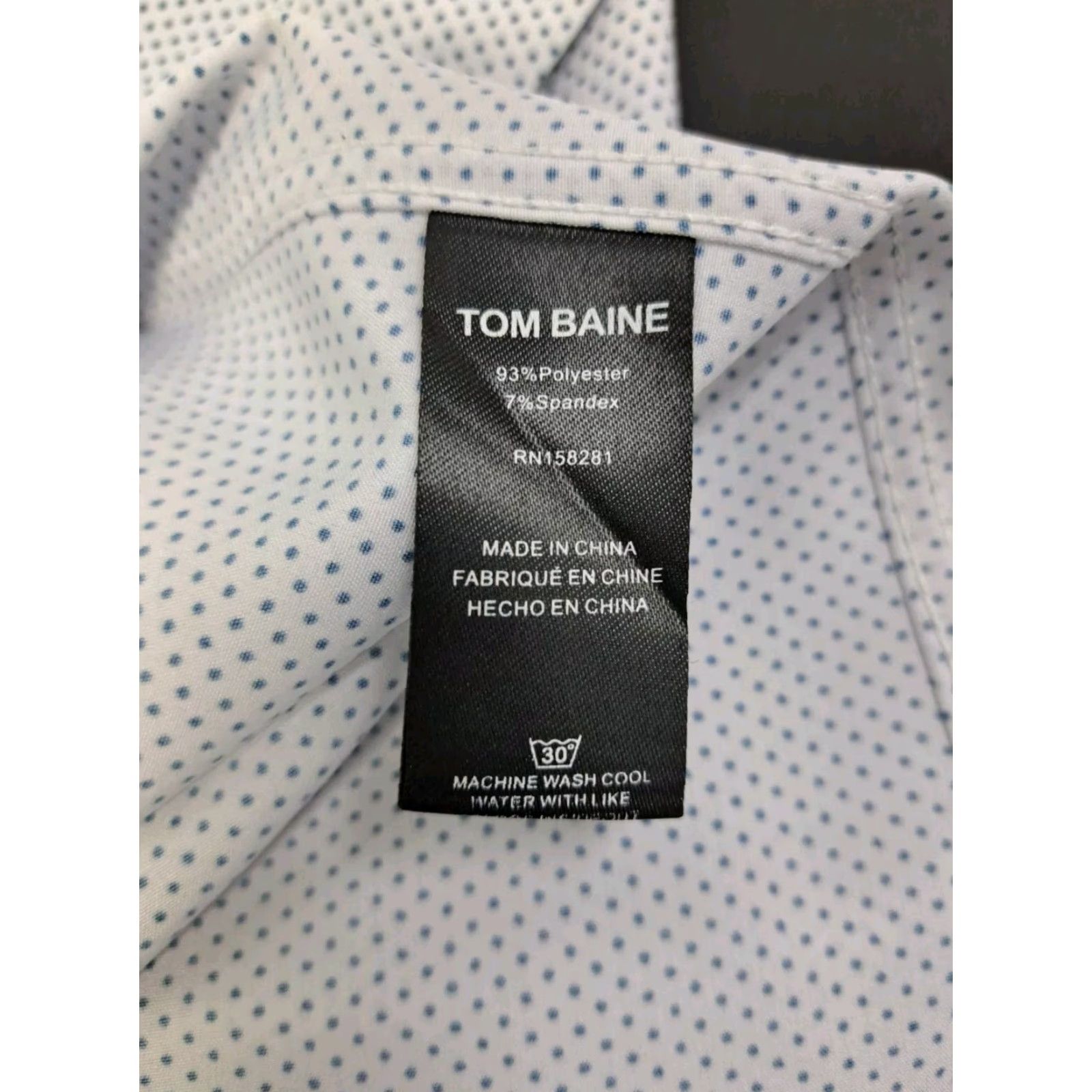Vintage Tom Baine Mens Shirt XL Slim Performance Collection White/Blue dots Polka Dot All Seasons Button-Up 17-17.5 #6236 Size US XL / EU 56 / 4 - 8 Thumbnail