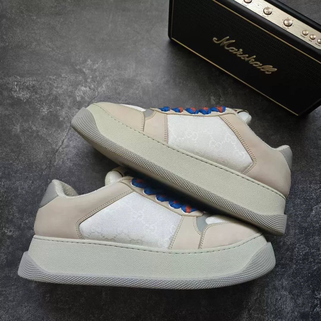 Gucci Gucci White Lowtop Sneakers 42 Men Size US 9 / EU 42 - 1 Thumbnail