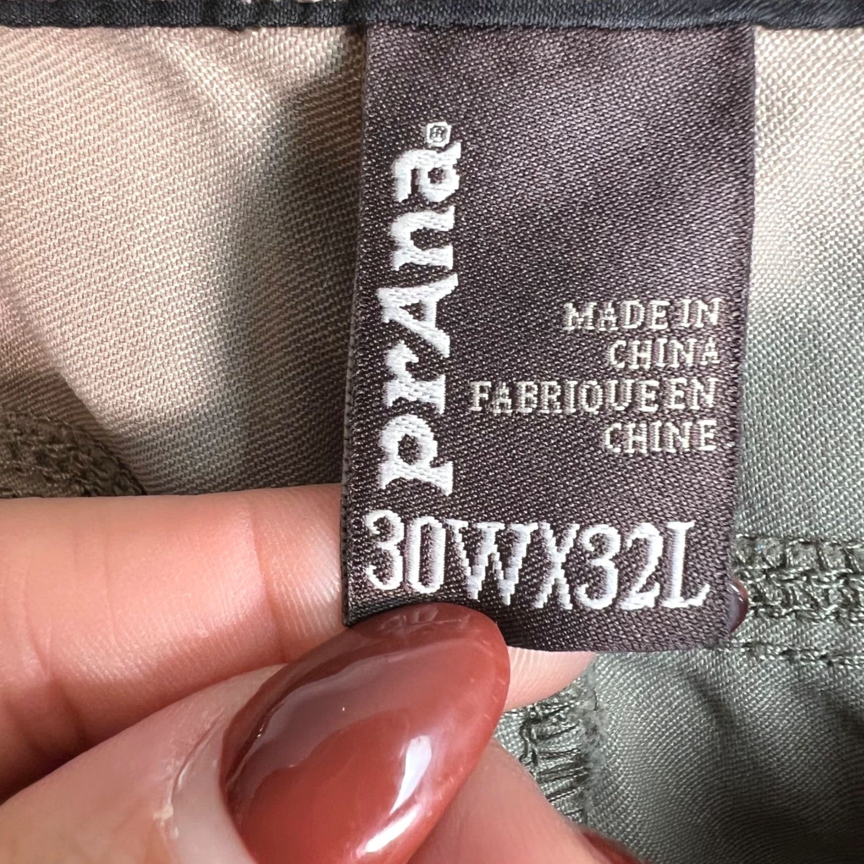 Prana prAna Mens 30 x 32 Beige Nylon Stretch Cargo Pants Lightweight Comfortable Size US 30 / EU 46 - 3 Thumbnail