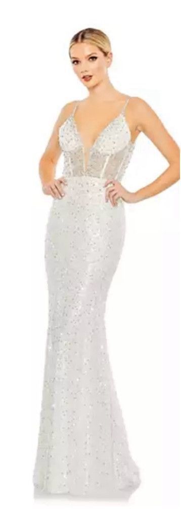 Mac Duggal Mac Duggal white gown sz 2 Size XS / US 0-2 / IT 36-38 - 1 Thumbnail