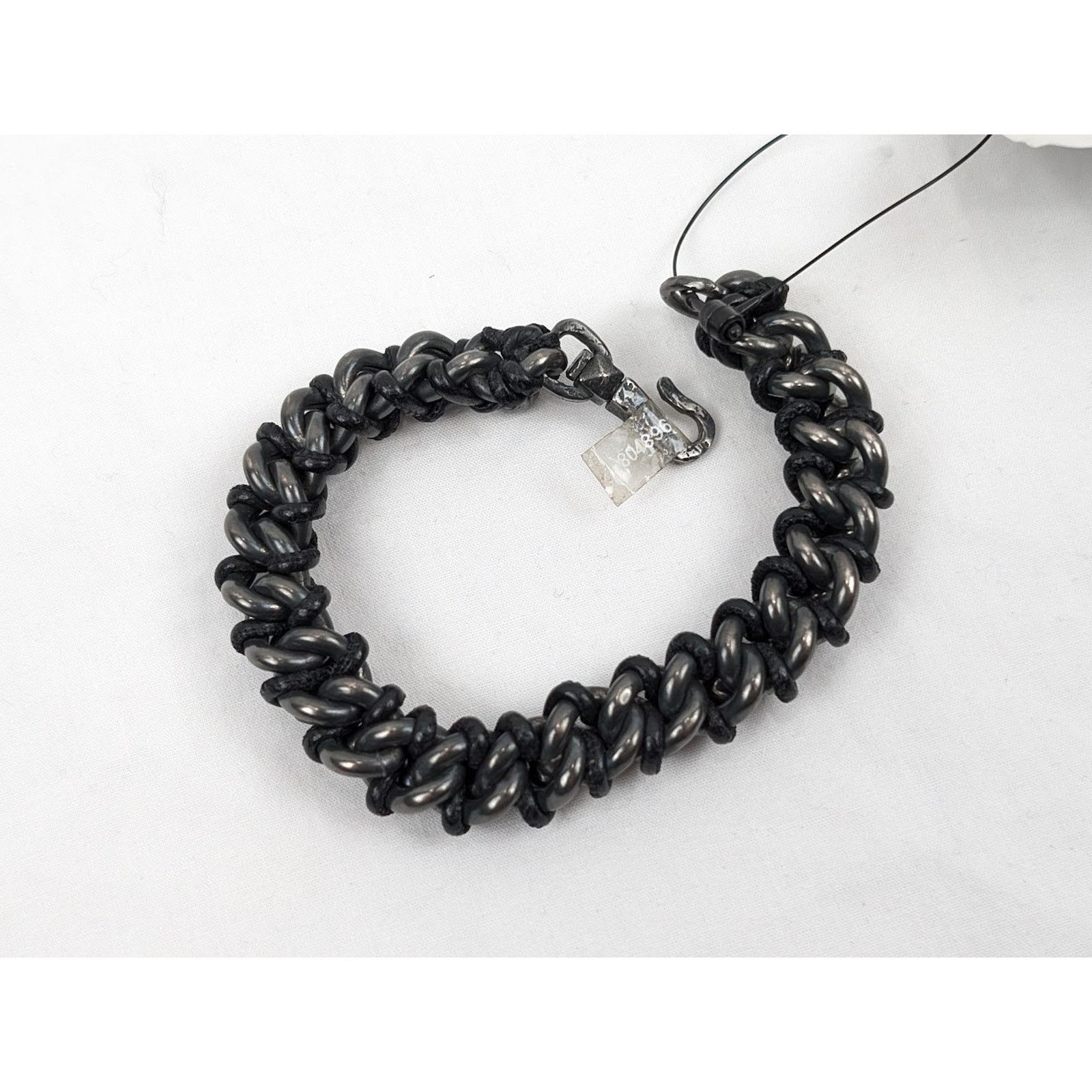 Bottega Veneta o1rshd1 Size: S / Ossidato/Nappa Bracelet in Naturale/Nero Size ONE SIZE - 7 Thumbnail