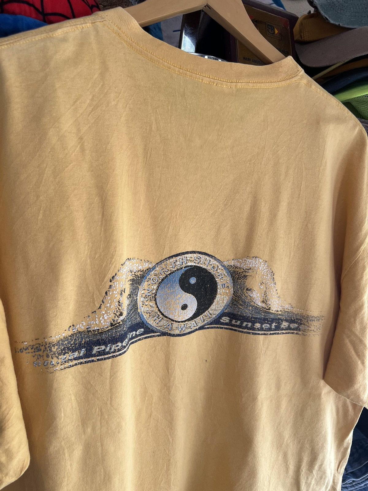 Hanes 🔥Vintage Hanes North Shore Hawaii Tee Size US XL / EU 56 / 4 - 12 Thumbnail