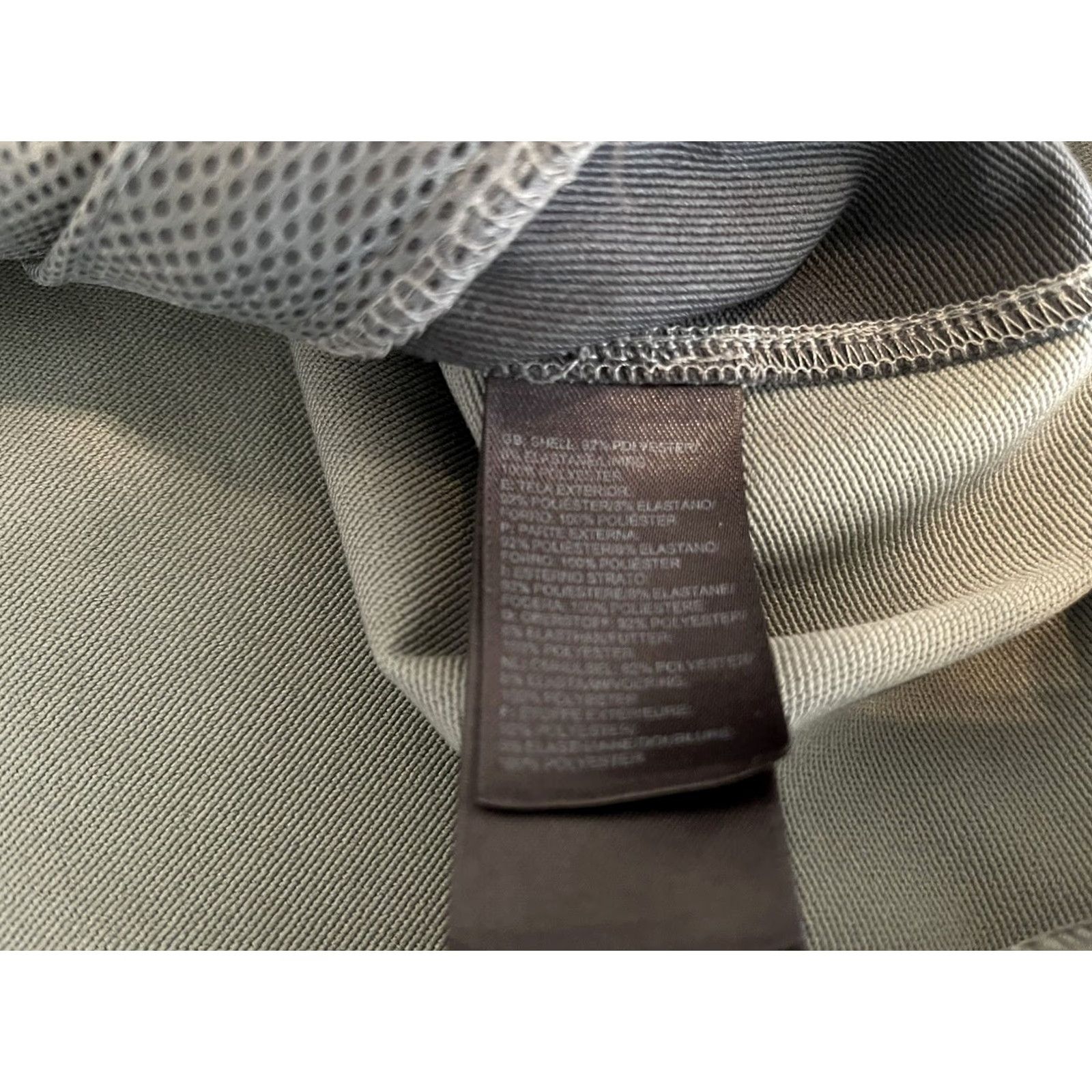 The North Face The North Face Jacket Mens Small Gray Full Zip Outdoor Baggy? Size US S / EU 44-46 / 1 - 4 Thumbnail