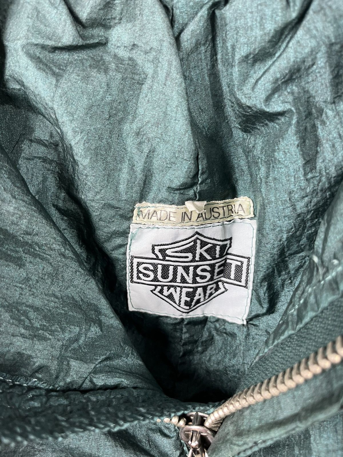 Vintage Vintage Ski Sunset Wear green nylon ski pants 50 Austria Size US 34 / EU 50 - 10 Thumbnail