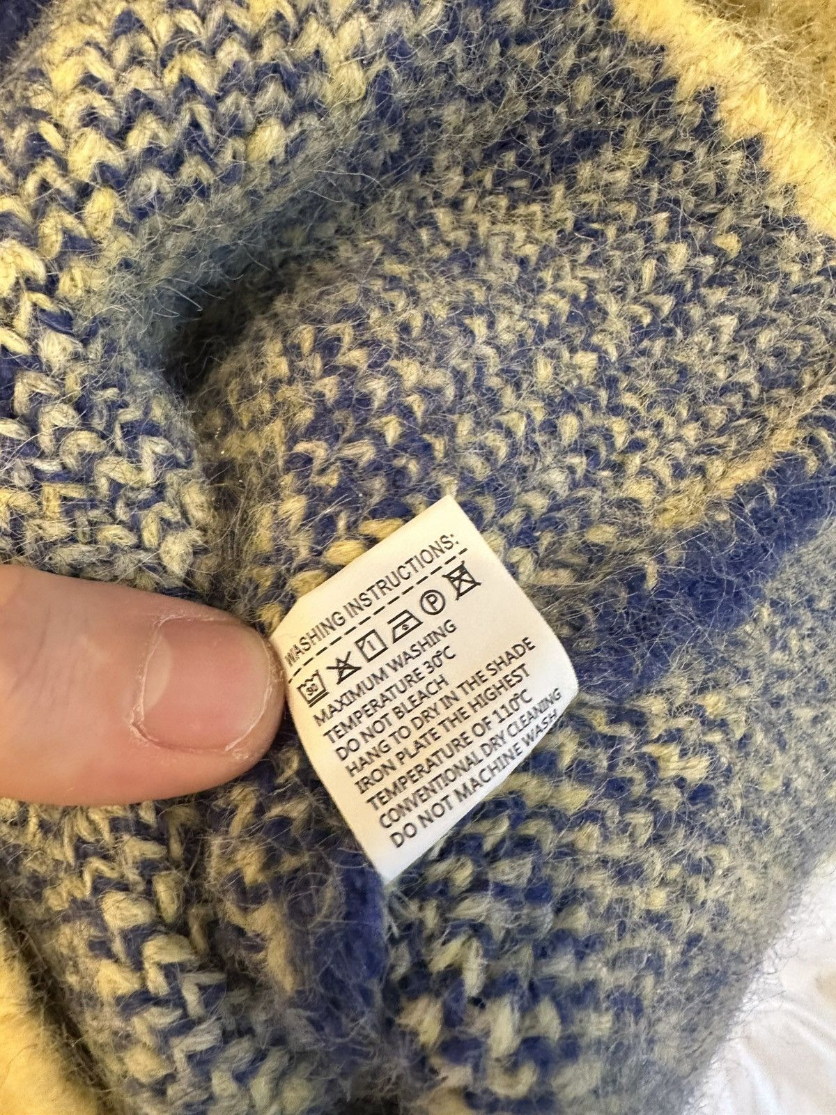 Vale Vale Mohair Sweater (blue/yellow) Size US XL / EU 56 / 4 - 5 Thumbnail