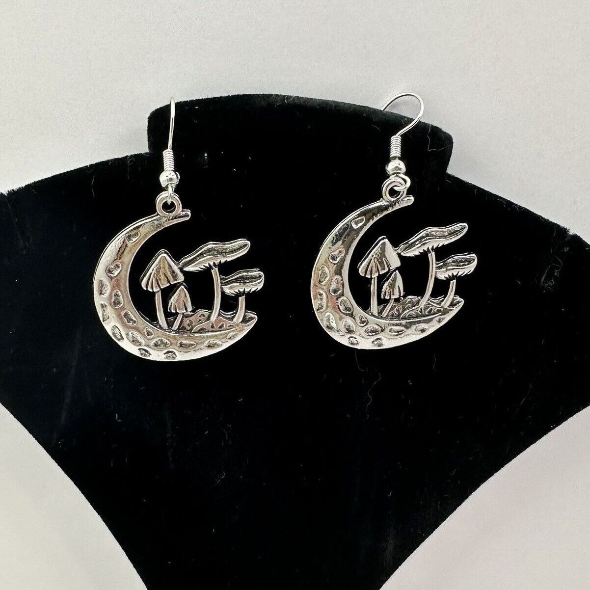 The Unbranded Brand Silver Tone Mushrooms Moon Dangling Hook Earrings New BOHO Size ONE SIZE - 1 Thumbnail