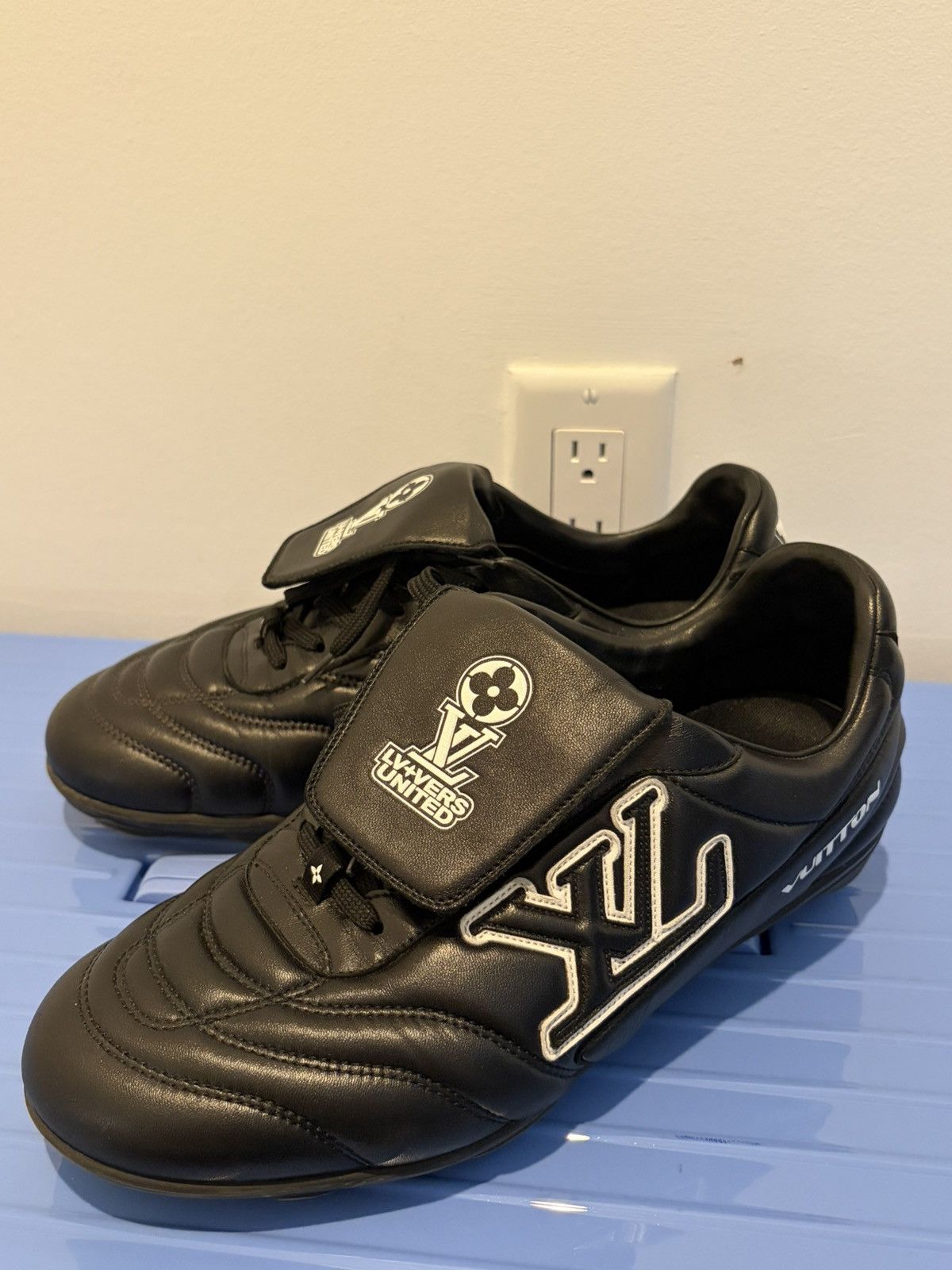 Louis Vuitton LV footprint soccer shoes Size US 9 / EU 42 - 1 Thumbnail