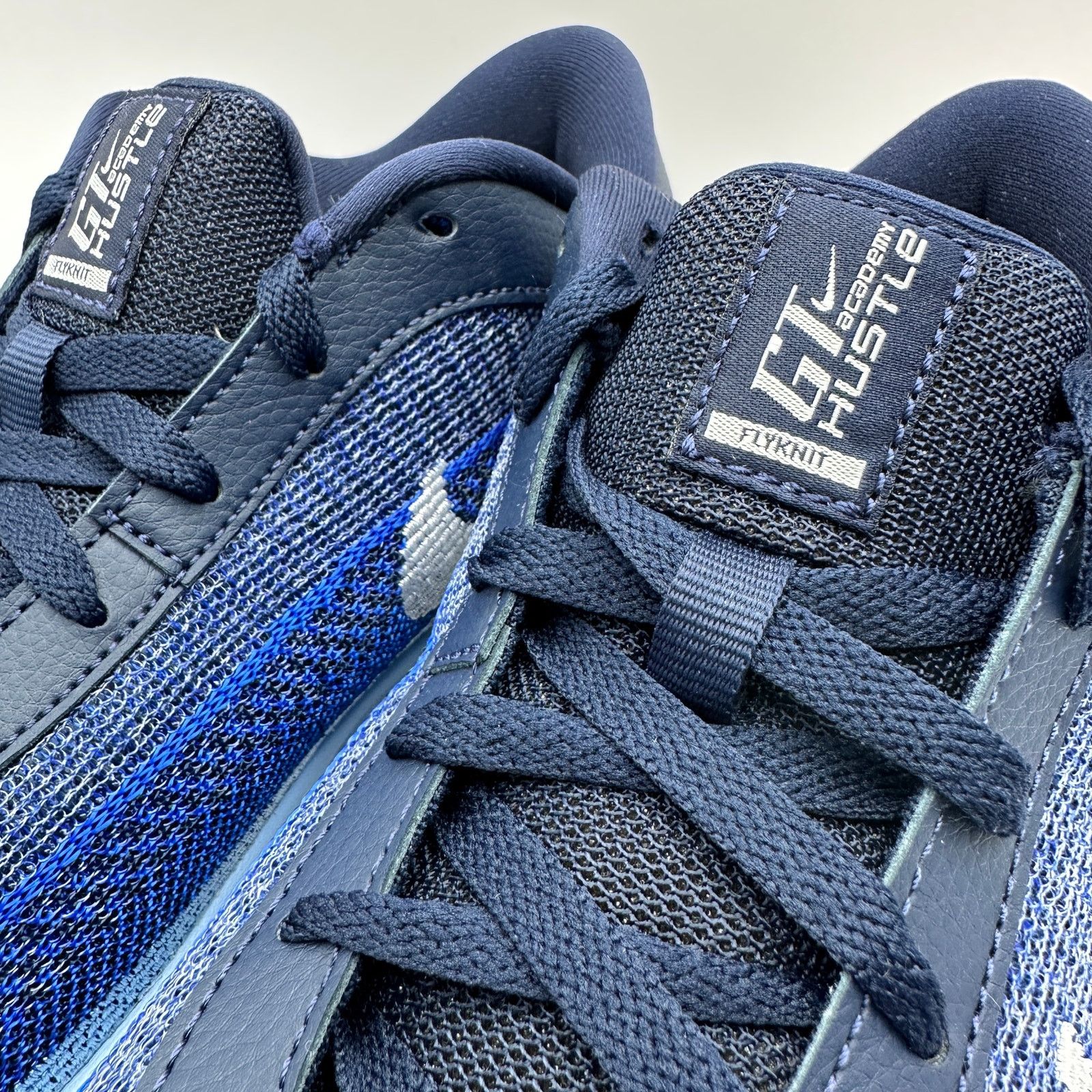 Nike NIKE Men's 10.5 G.T. Hustle Academy Basketball Shoes FJ7791 Size US 10.5 / EU 43-44 - 4 Thumbnail