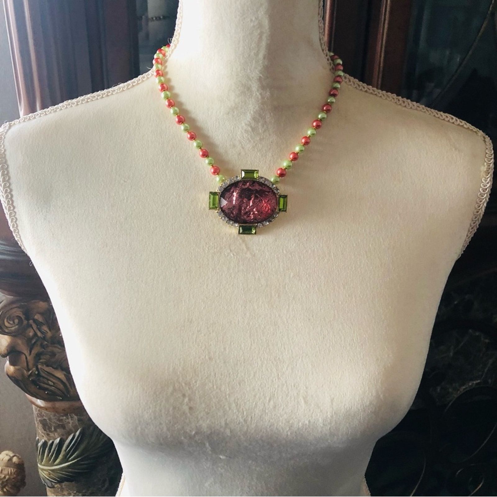 Handmade Handcrafted repurpose oval dome crackle glass Pearl necklace Size ONE SIZE - 6 Thumbnail