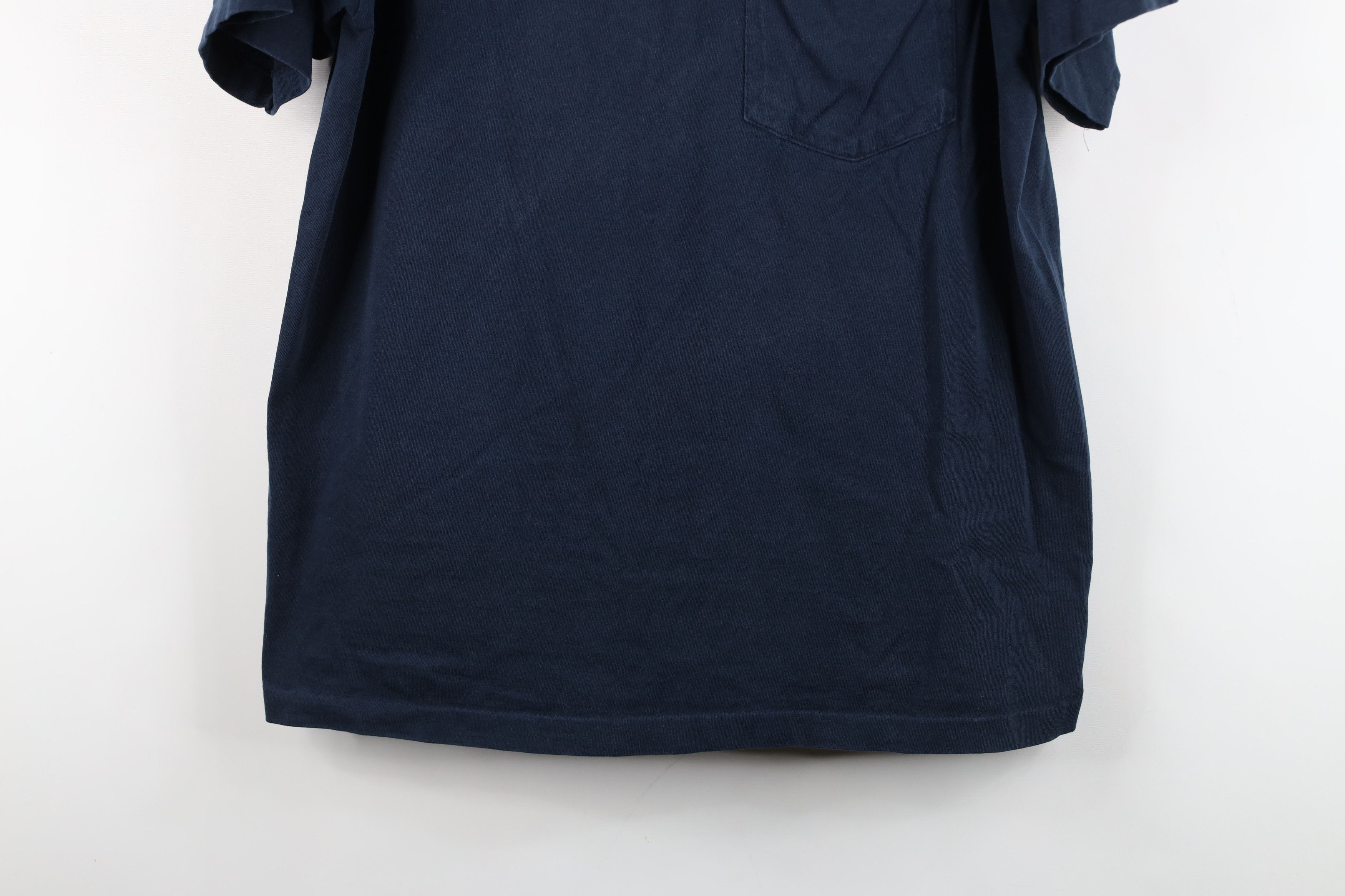Vintage Vintage 90s Streetwear Heavy Cotton T-Shirt Navy Blue USA Size US L / EU 52-54 / 3 - 3 Thumbnail