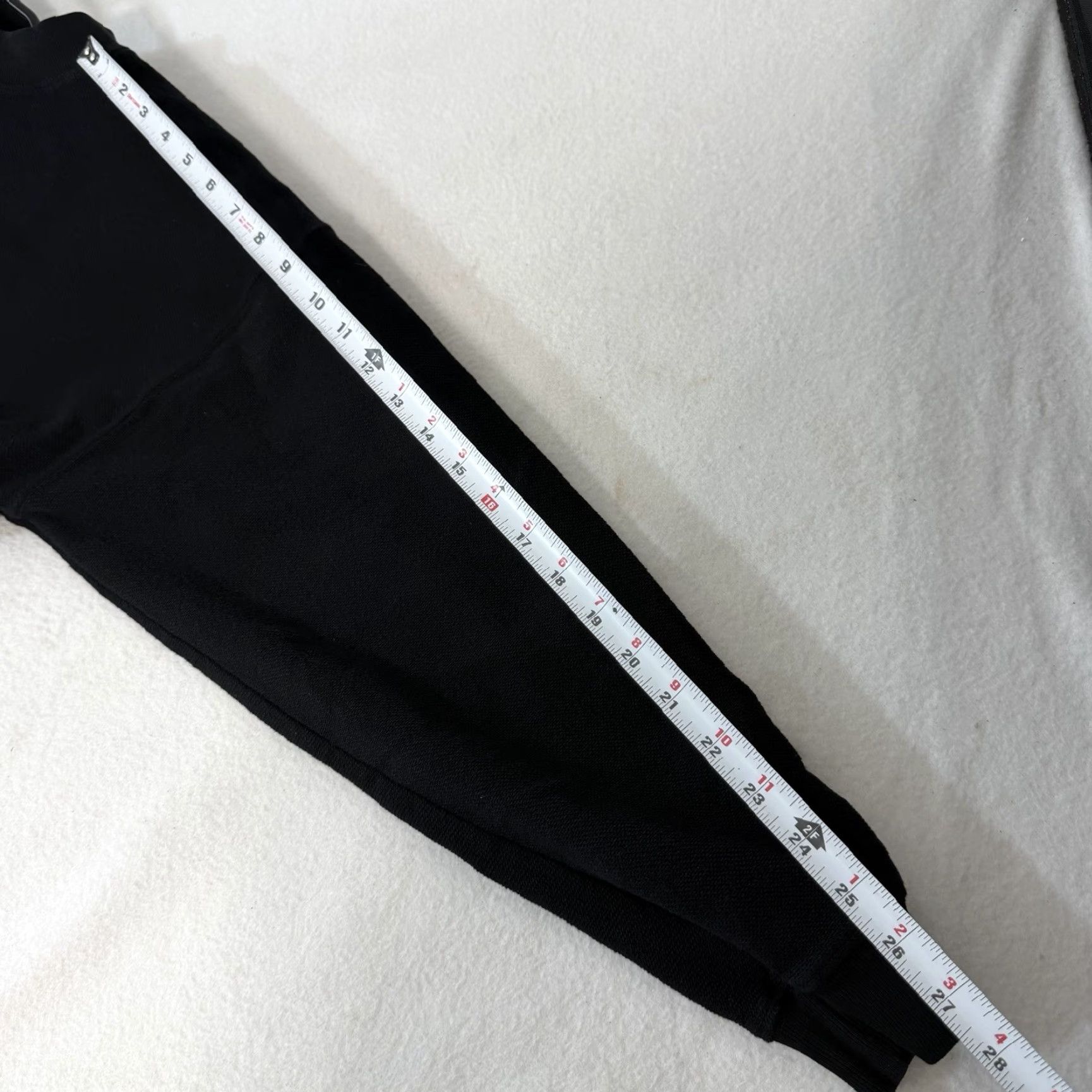 Madhappy Madhappy Women's S Cropped Black Crewneck Pullover Cotton Sweatshirt USA Sweatshirt Size S / US 4 / IT 40 - 3 Thumbnail
