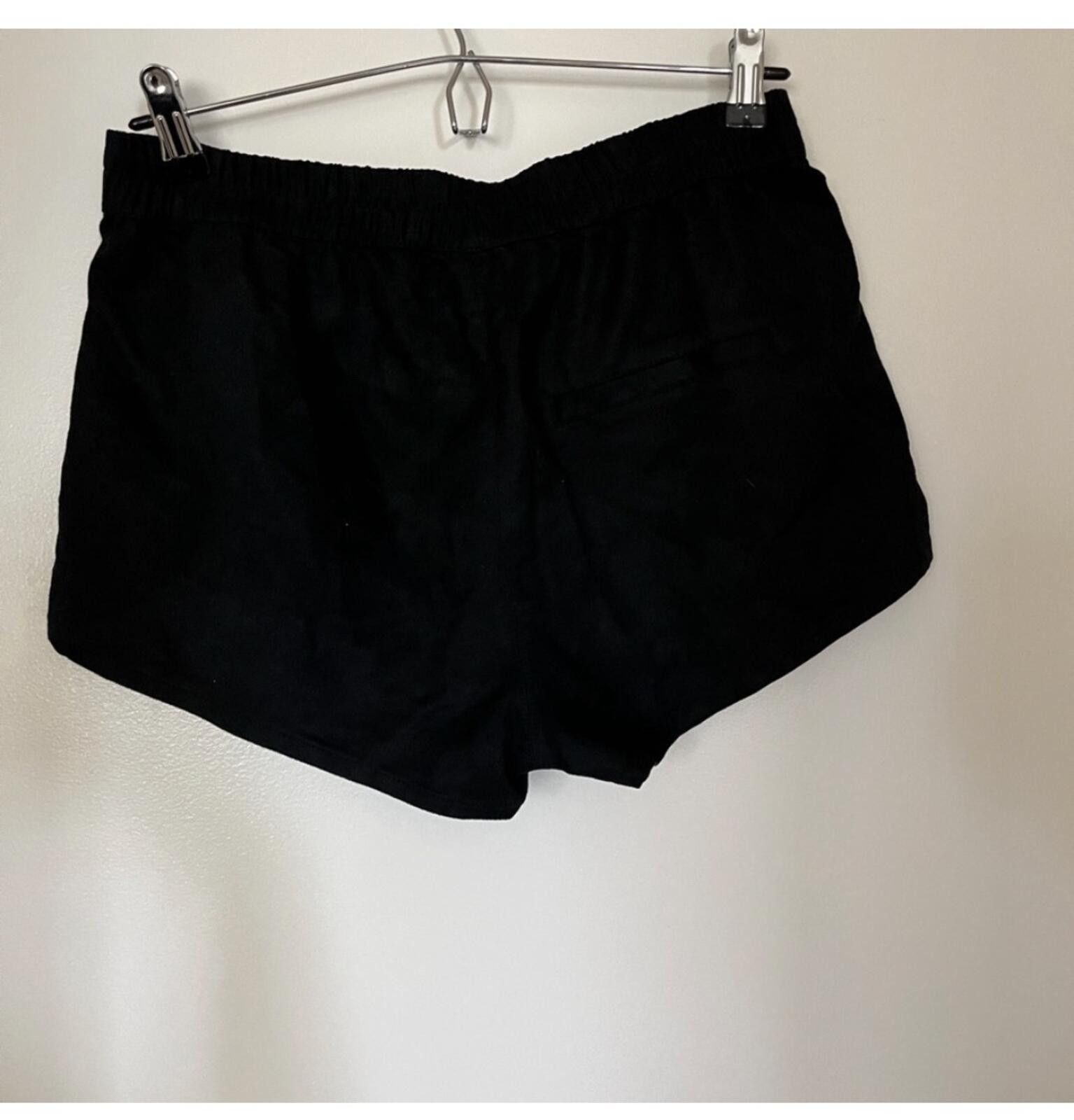 Divided Divided faux suede shorts Size 30" / US 8 / IT 44 - 5 Thumbnail