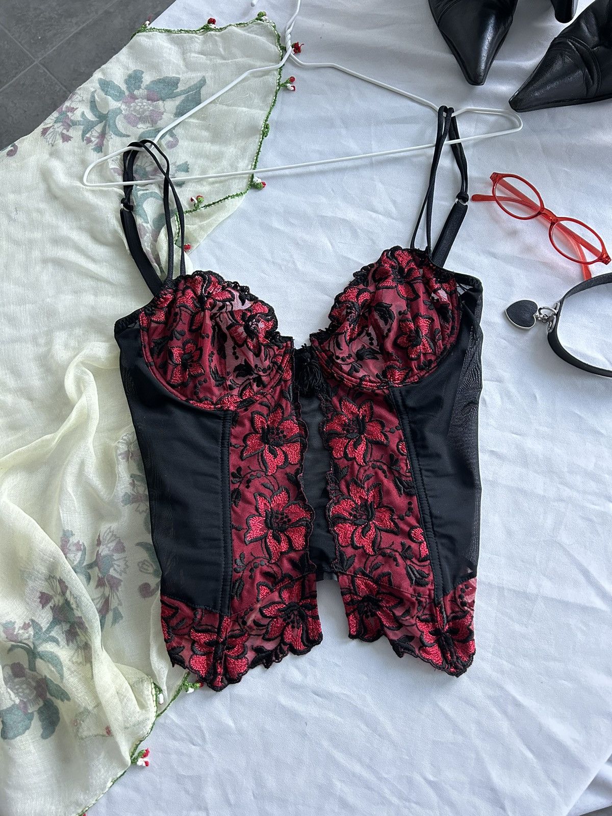 Designer × Vintage Vintage Black & Red Mesh Embroidered Corser Sexy 00s 90s Size ONE SIZE - 3 Thumbnail