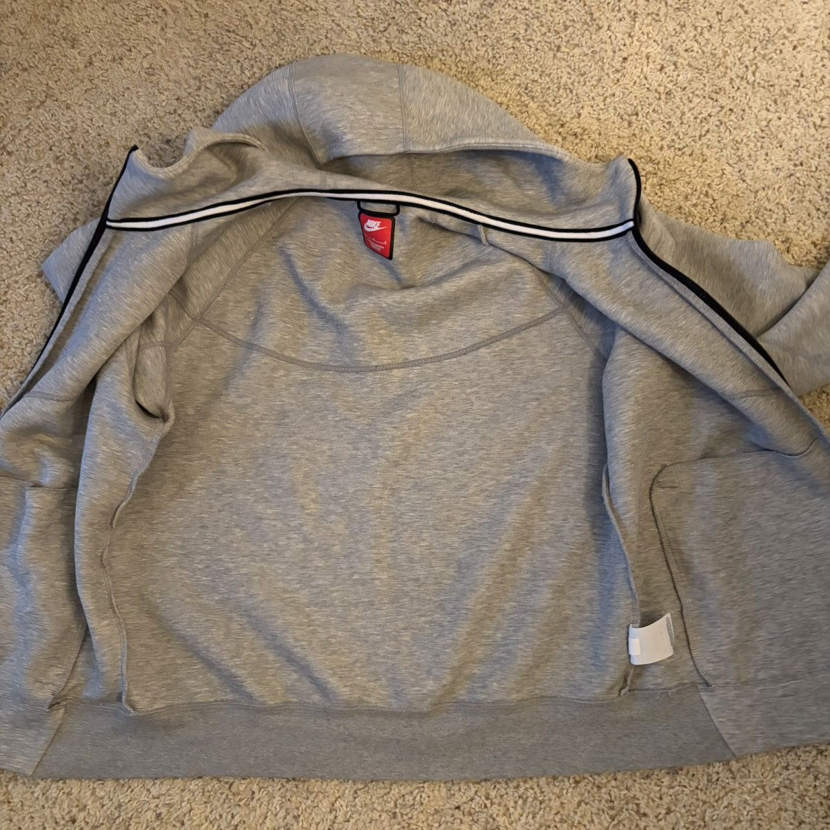Nike Nike Sportswear Tech Fleece Zip Hoodie Grey Size US L / EU 52-54 / 3 - 3 Thumbnail