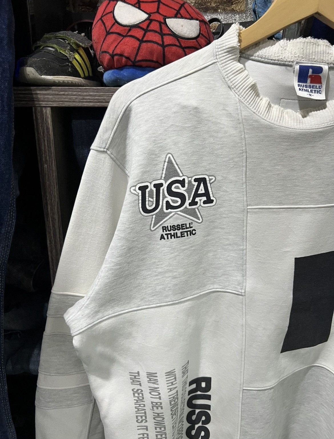 Russell Athletic 🔥Vintage Distressed Russell Athletic Crewneck Sweatshirt Size US M / EU 48-50 / 2 - 5 Thumbnail