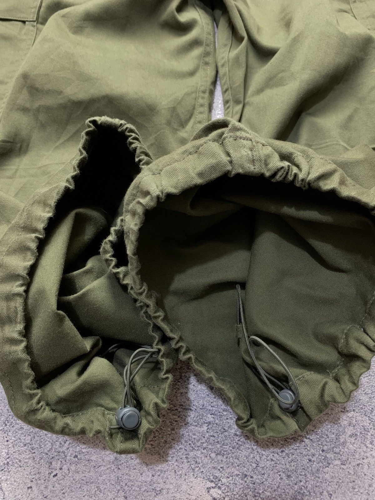 Japanese Brand 🐍 SOLD OUT 🐍 GU Twill Superwide Cargo Balloon Pants Size US 32 / EU 48 - 6 Thumbnail
