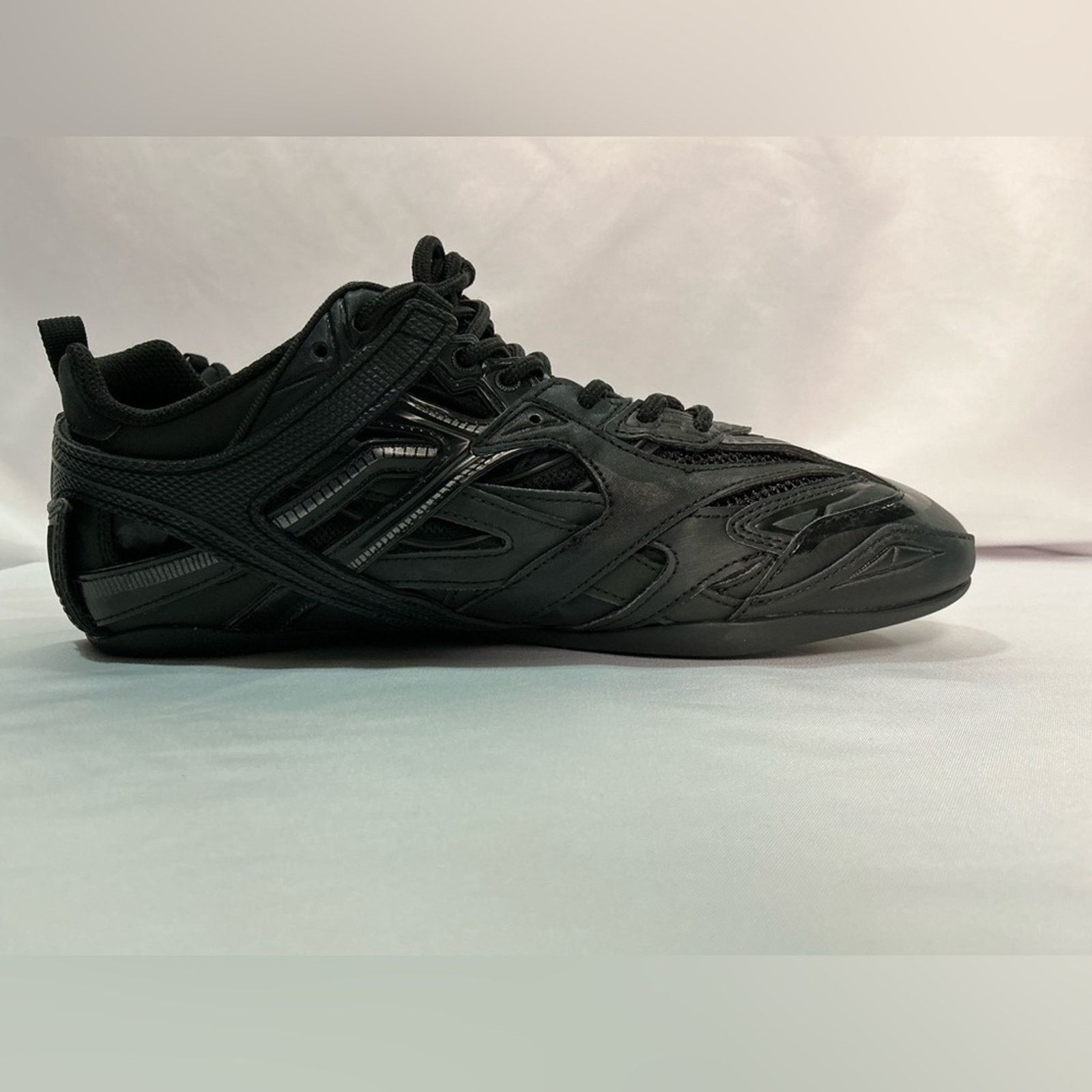 Balenciaga Balenciaga Drive Dark Charcoal Athletic Sneakers Women’s 39 Size US 9.5 / IT 39.5 - 3 Thumbnail