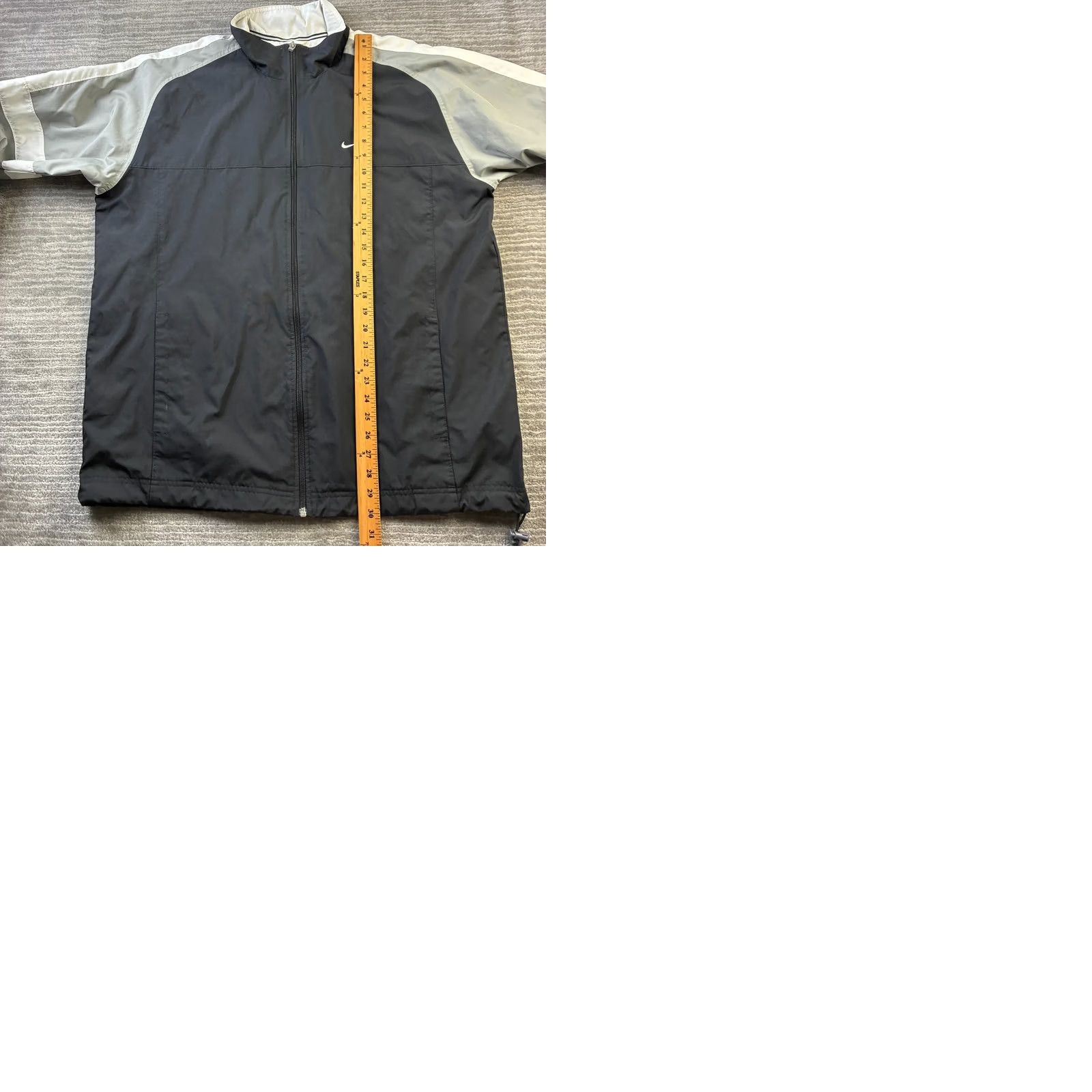 Nike VINTAGE Nike Jacket Mens XL Black Windbreaker Swoosh Logo Zip Mid-Length Size US XL / EU 56 / 4 - 9 Thumbnail