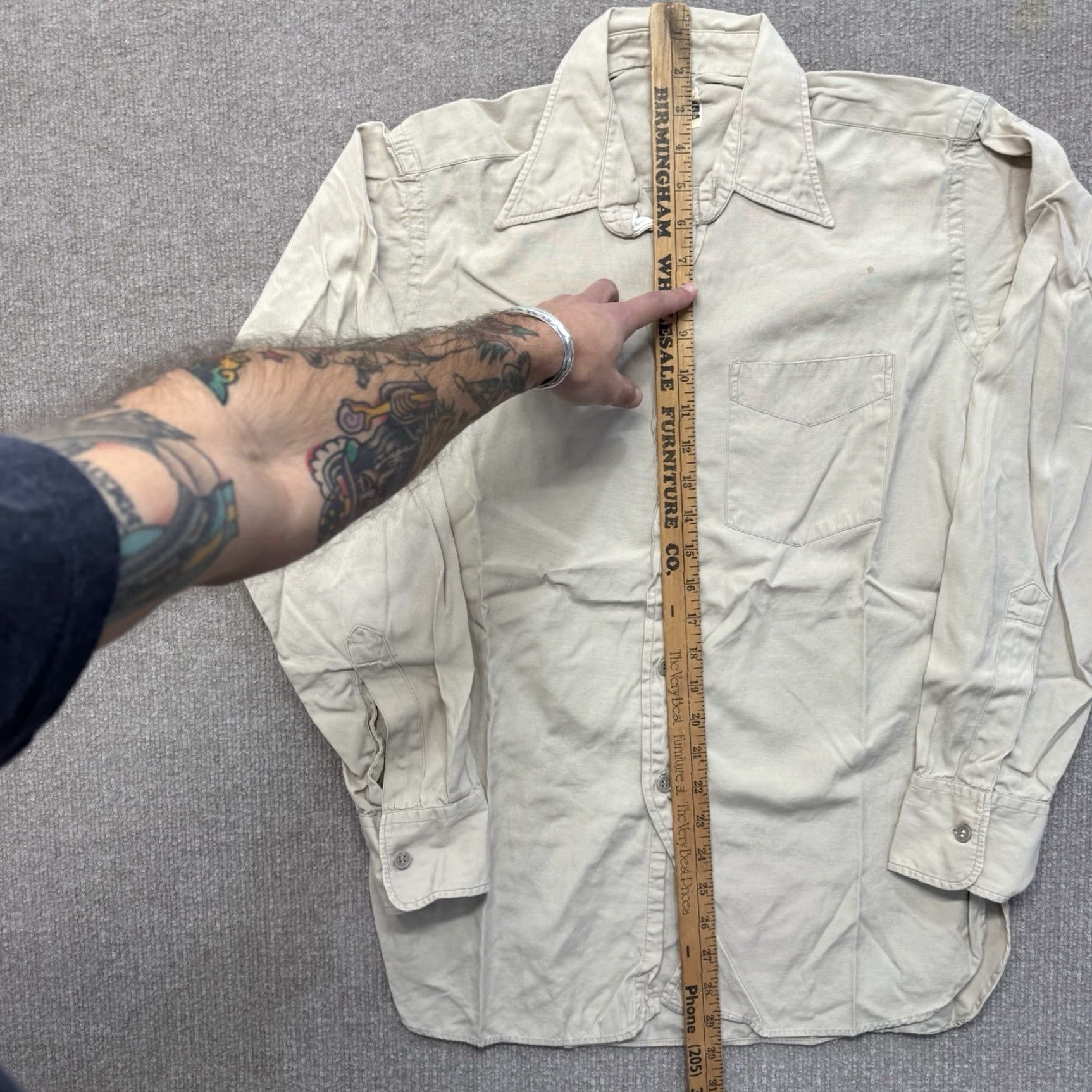 Vintage VINTAGE Reeves Poplin Shirt Mens M Sanforized Cotton Workwear Beige Long Sleeve Button-Front 1940s Mil... Size US M / EU 48-50 / 2 - 5 Thumbnail