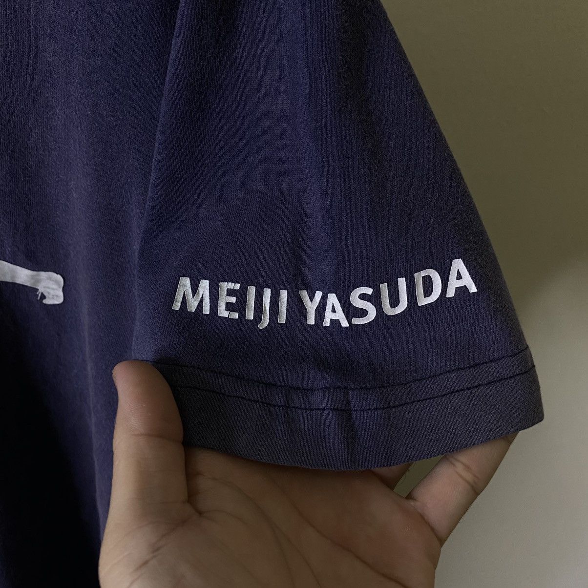 New York Yankees 2000s NY Yankees MLB Meiji Yasuda Faded T Shirt Size US L / EU 52-54 / 3 - 3 Thumbnail