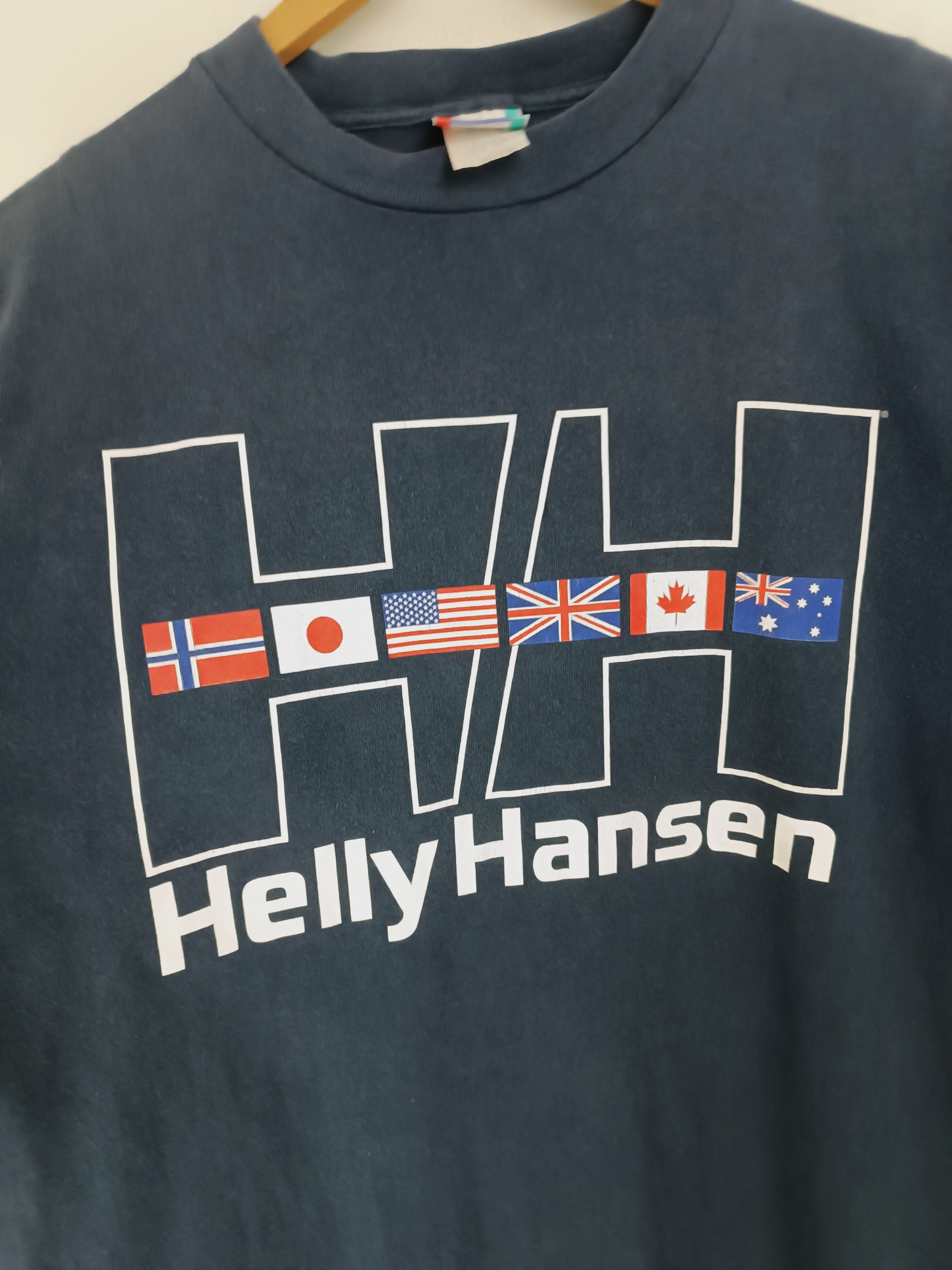 Helly Hansen VINTAGE 90'S HELLY HANSEN CLASSIC LOGO TEE tnf colombia Size US M / EU 48-50 / 2 - 10 Thumbnail