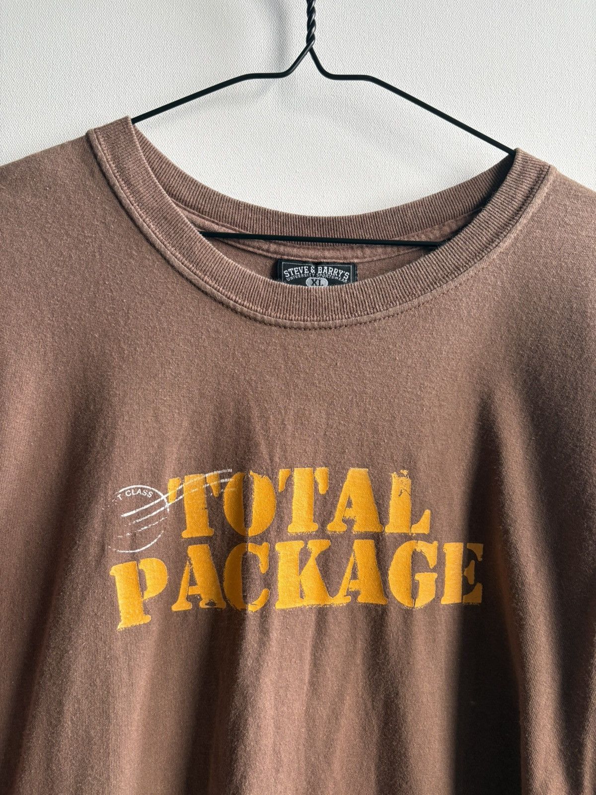 Steve And Barrys × Vintage Steve and Barry’s Football Vintage Streetwear Hype T-shirt Size US XL / EU 56 / 4 - 2 Thumbnail