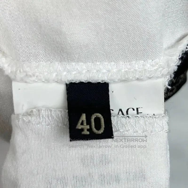 Versace Versace White Cotton Women's T-Shirt . Size XXS / US 00 / IT 34 - 4 Thumbnail