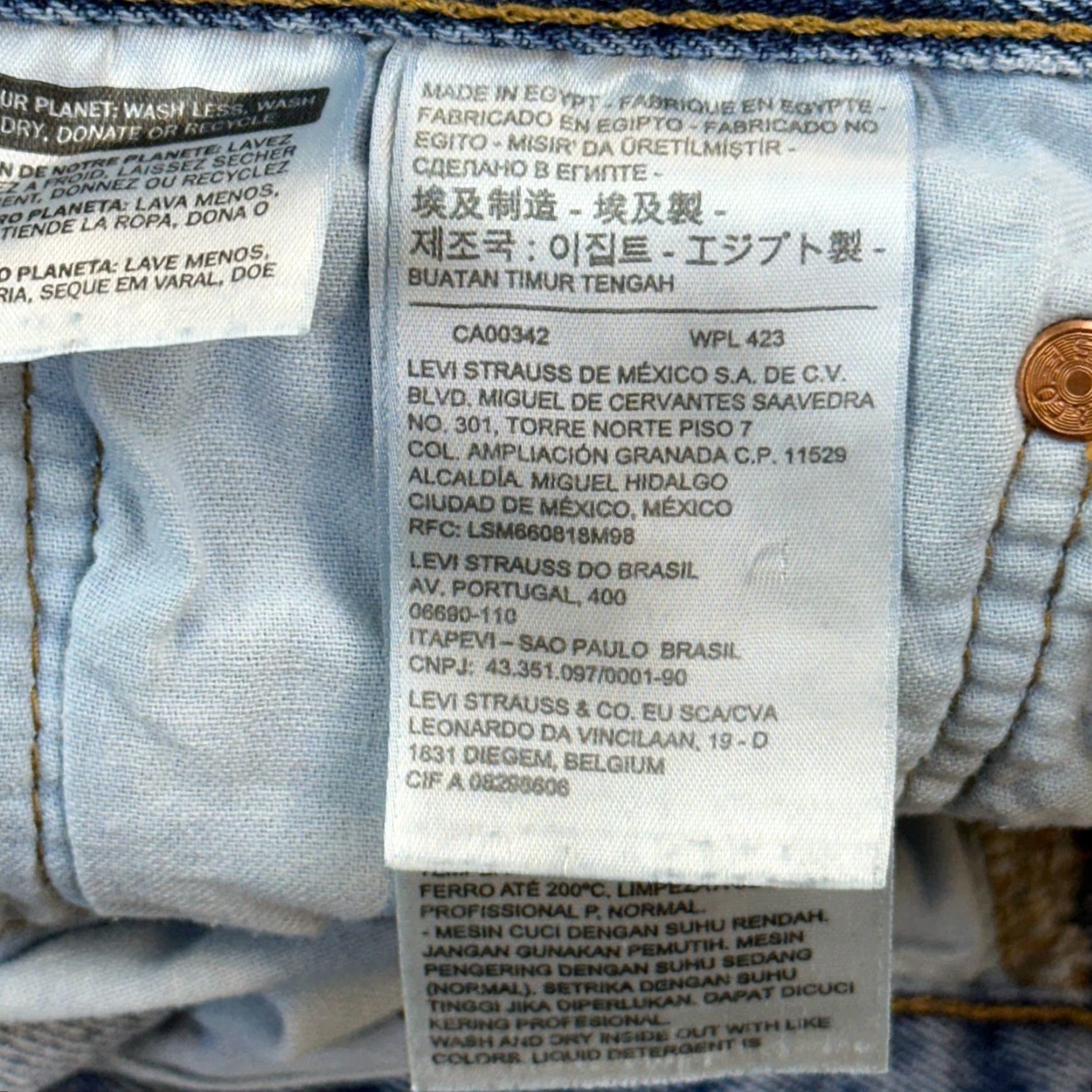 Levi's Levi's 501 Jeans Mens 34x29 Medium Wash Original Fit Straight Button Fly Casual Regular Denim Blue 90s Cowboy Retro Size US 34 / EU 50 - 7 Thumbnail