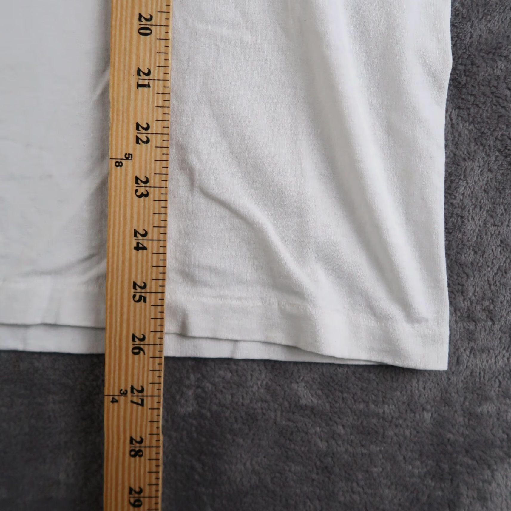 Hanes VINTAGE Hanes Beefy-T T-Shirt Mens L White Short Sleeve 90s Logo Skull Flag 1990s Mens Size US L / EU 52-54 / 3 - 7 Thumbnail