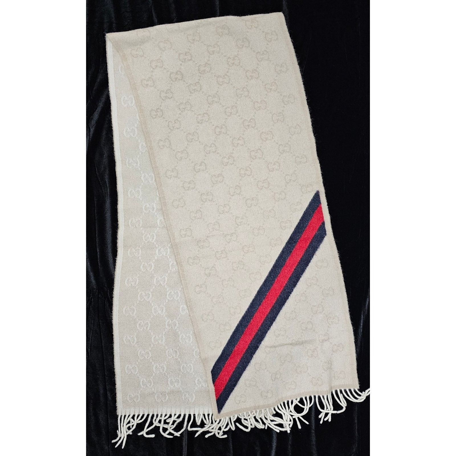 Gucci Gucci Muffler Stole Wool GG Pattern Fringe -White/Cream Size ONE SIZE - 1 Thumbnail