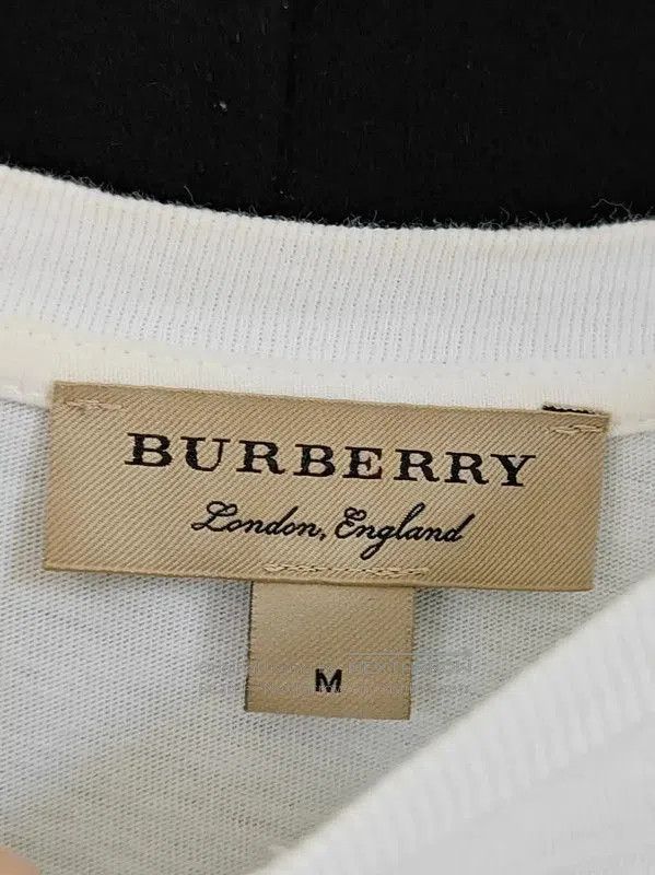 Burberry Burberry Summer Silk Short Sleeve T-Shirt. Size M / US 6-8 / IT 42-44 - 4 Thumbnail