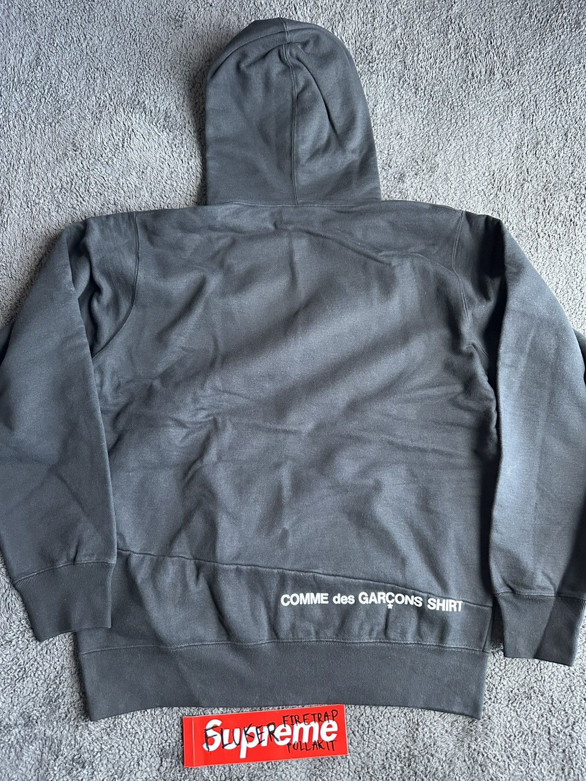 Comme des Garcons SHIRT × Supreme Supreme x CDG Split Box Logo Hoodie Size L NEW Size US L / EU 52-54 / 3 - 2 Thumbnail