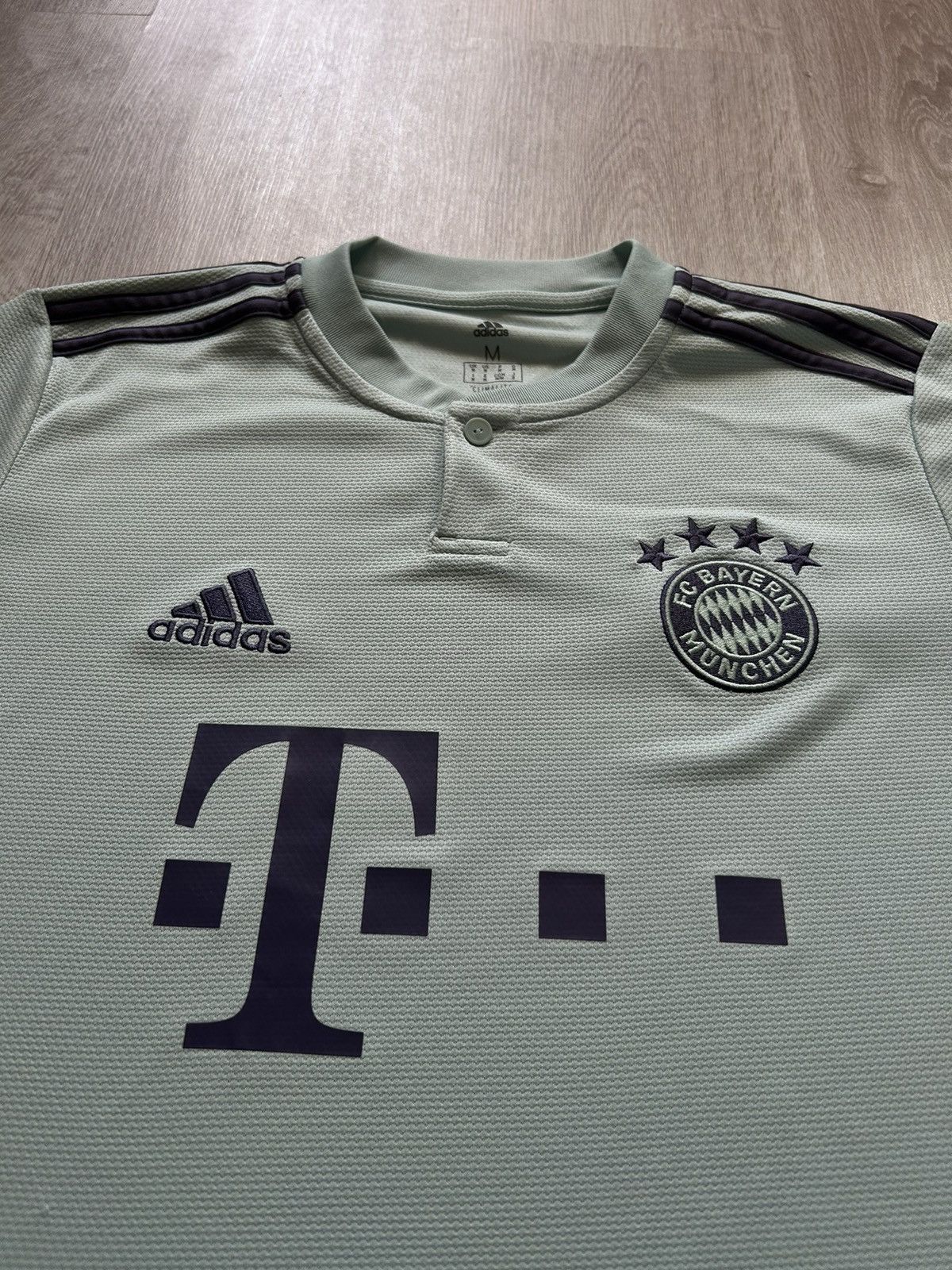 Adidas Adidas Jersey FC Bayern Munchen 2018/19 away Home shirt size Size US M / EU 48-50 / 2 - 2 Thumbnail