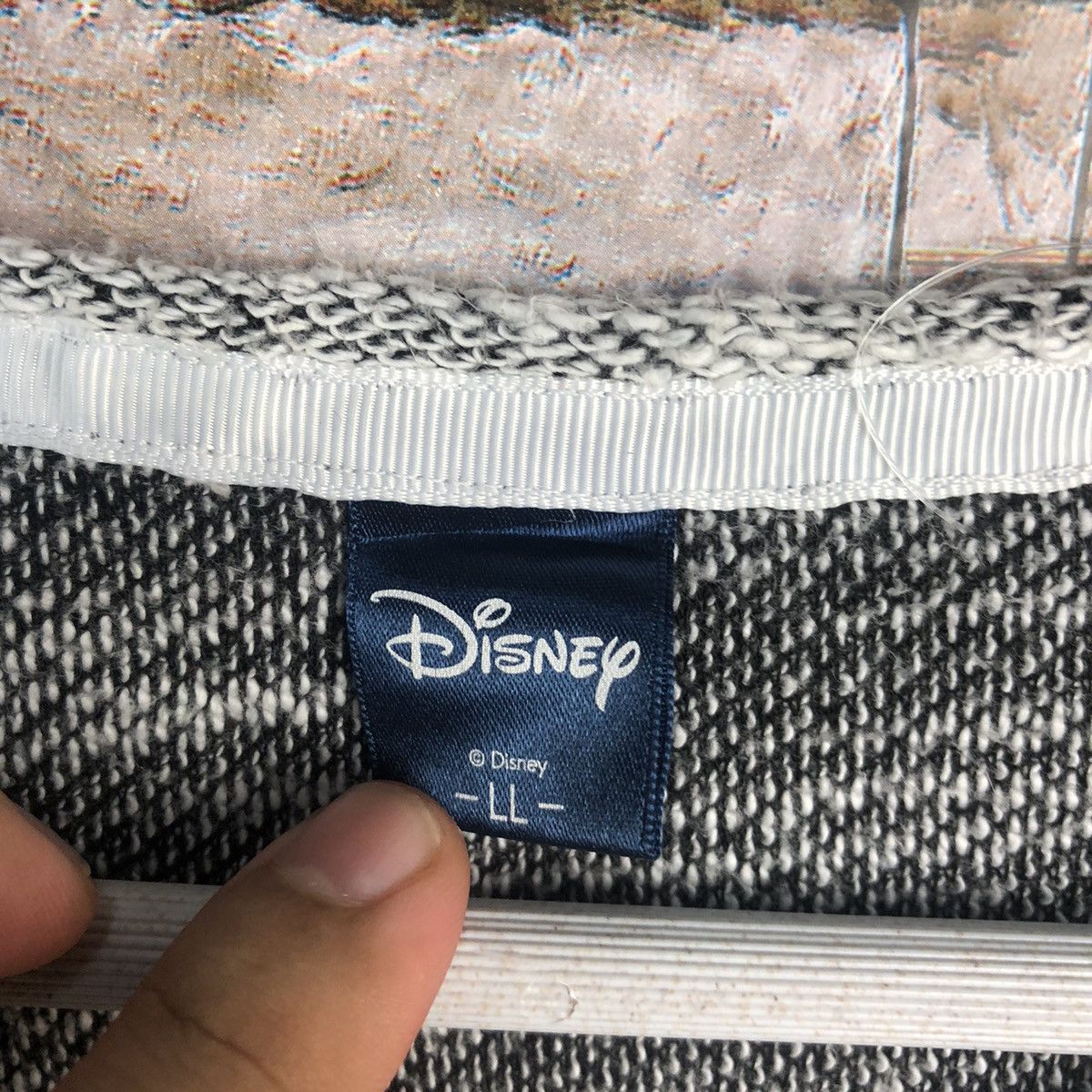Disney Disney Mickey Mouse 23 Grey knitwear T-Shirt #A175 Size US M / EU 48-50 / 2 - 11 Thumbnail